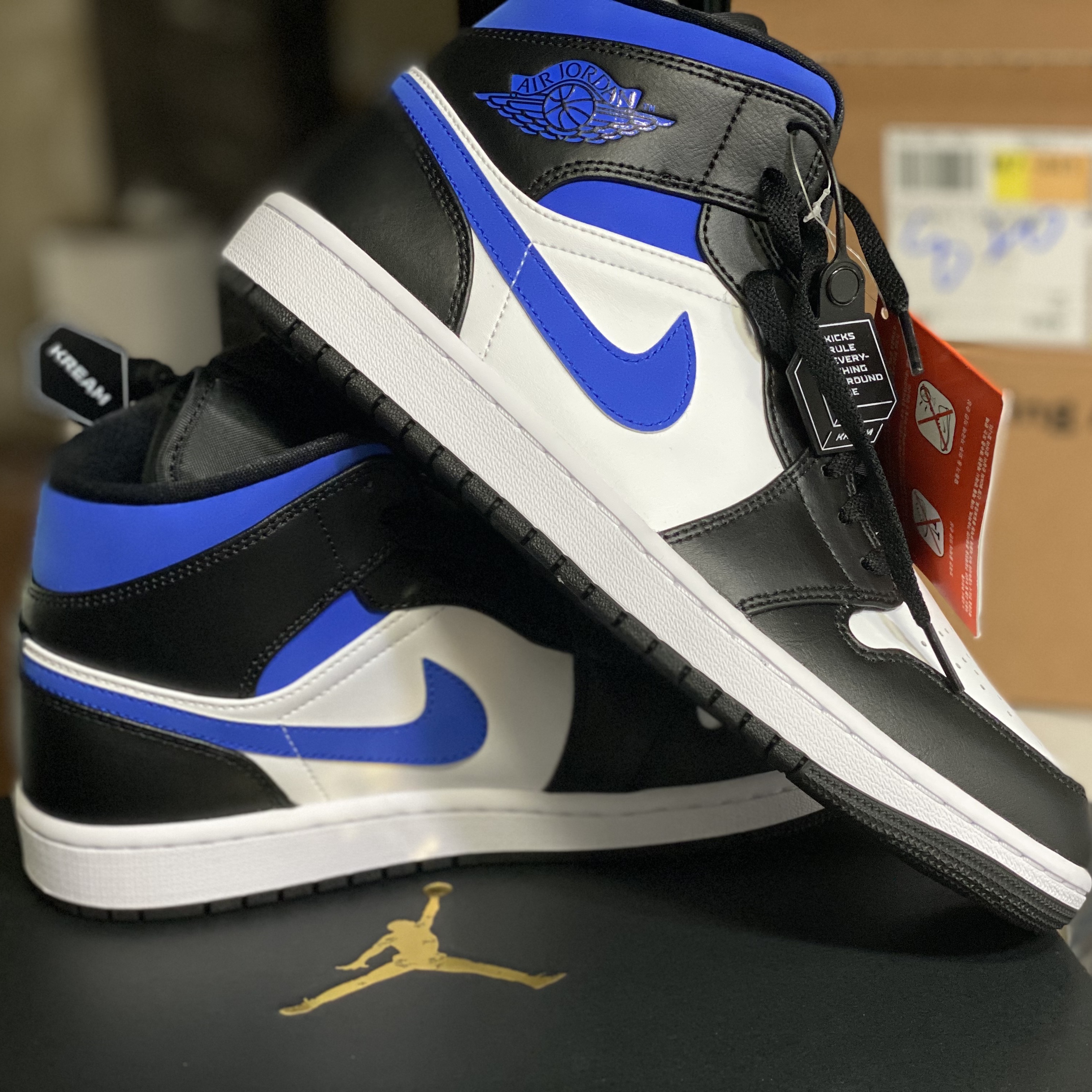 Jordan 1 Mid Racer Blue 착용 스타일