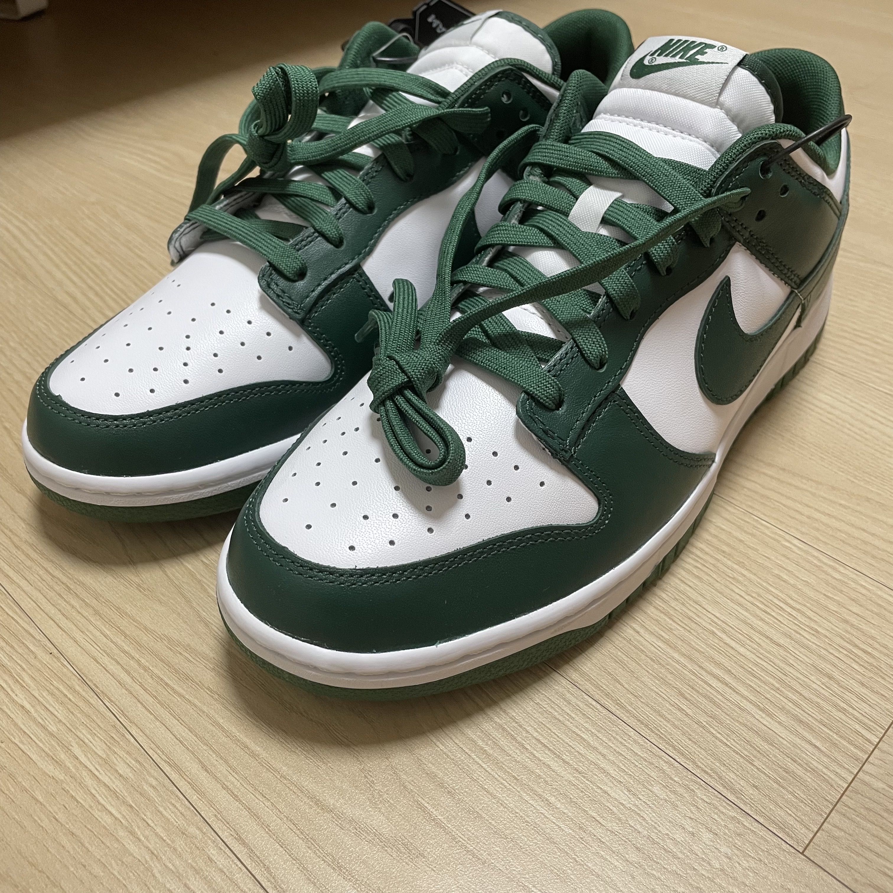 Nike Dunk Low Retro Varsity Green 착용 스타일 - 1