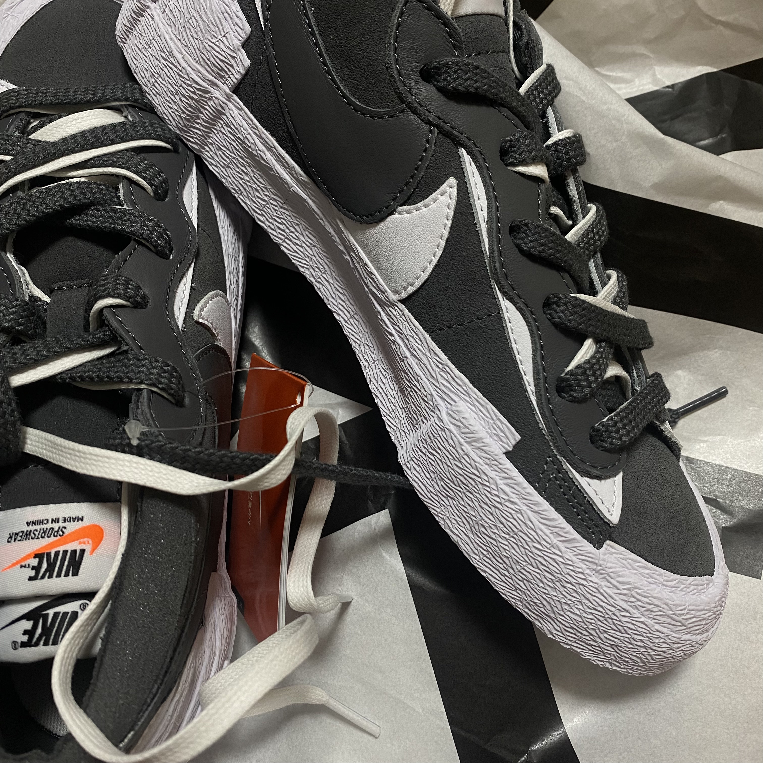 Nike x Sacai Blazer Low Iron Grey 착용 스타일