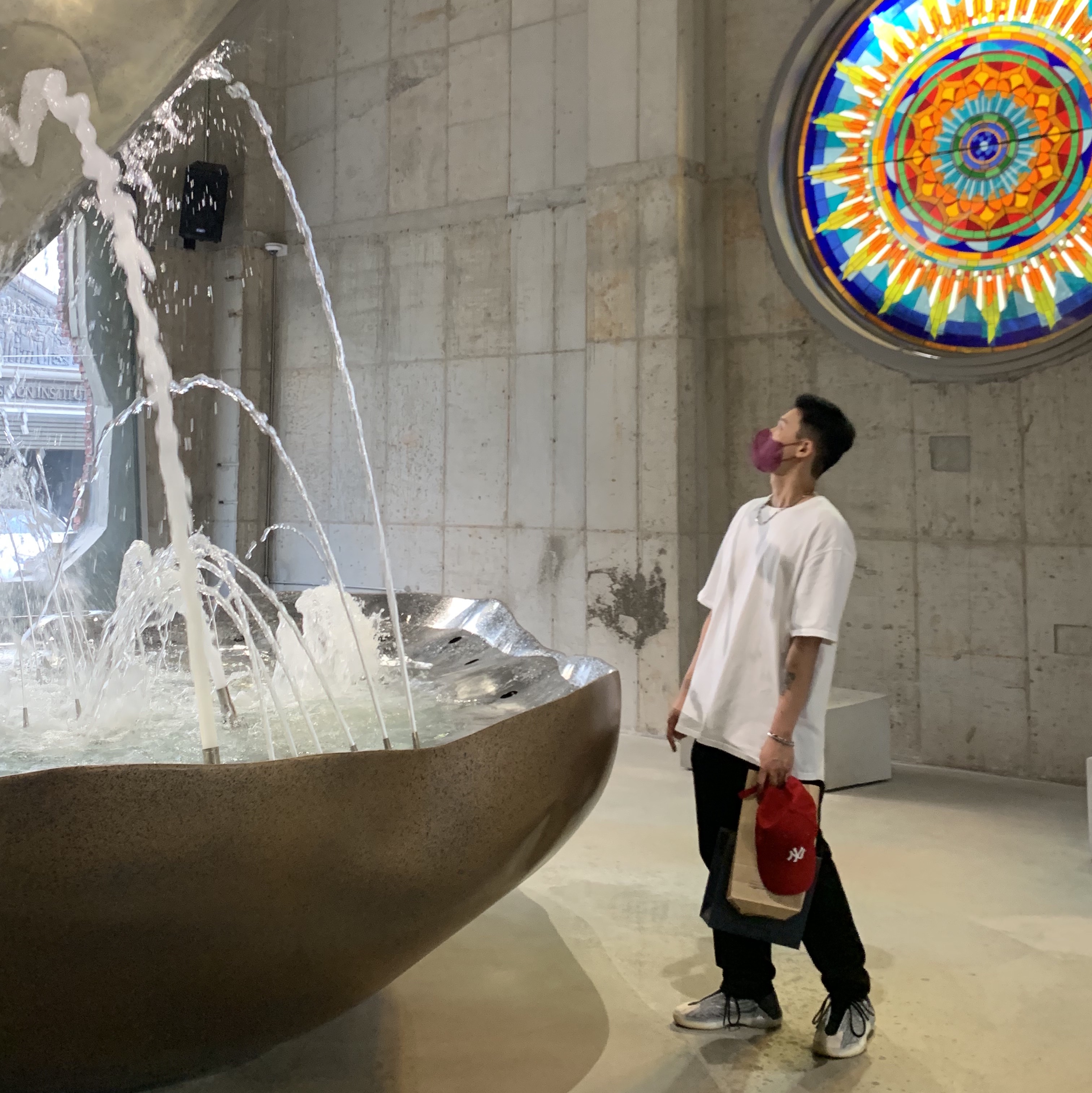 Adidas Yeezy QNTM Lifestyle 착용 스타일