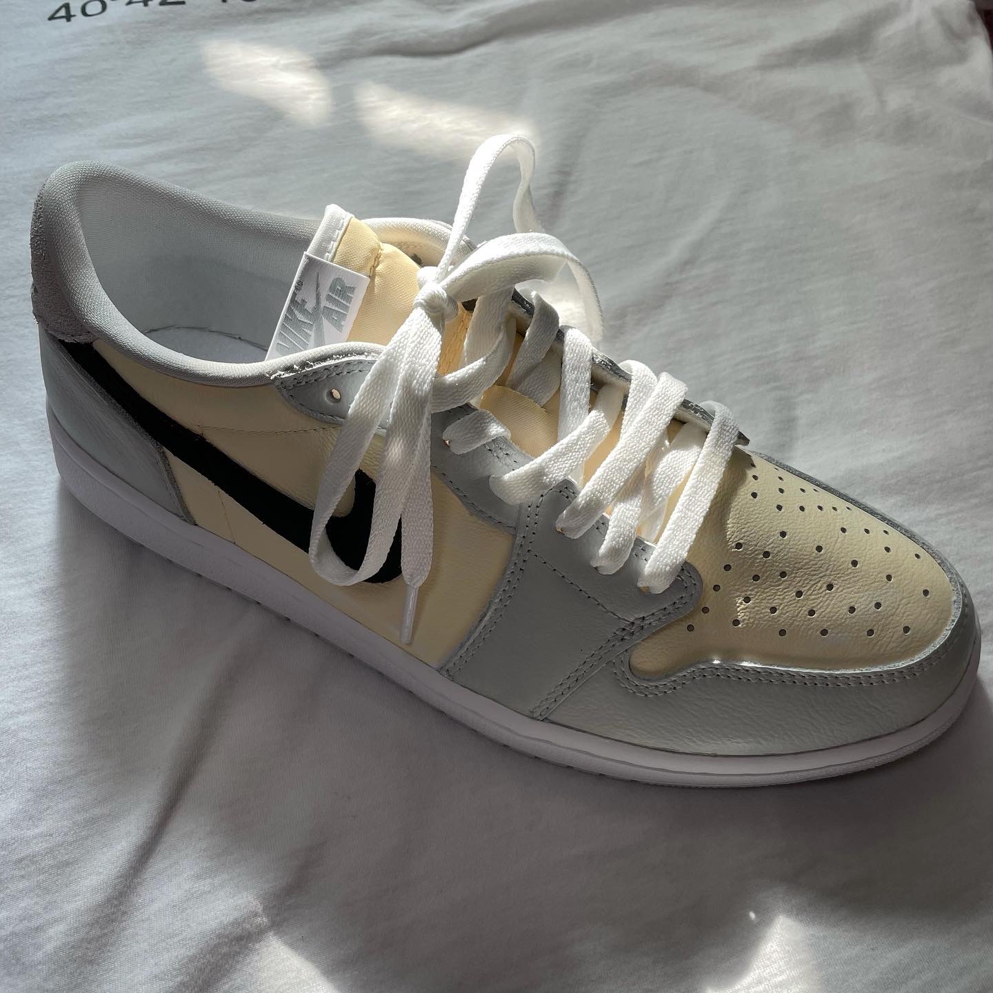 Jordan 1 Low OG Neutral Grey, (W) Jordan 1 Low OG Neutral Grey 착용 스타일 - 2