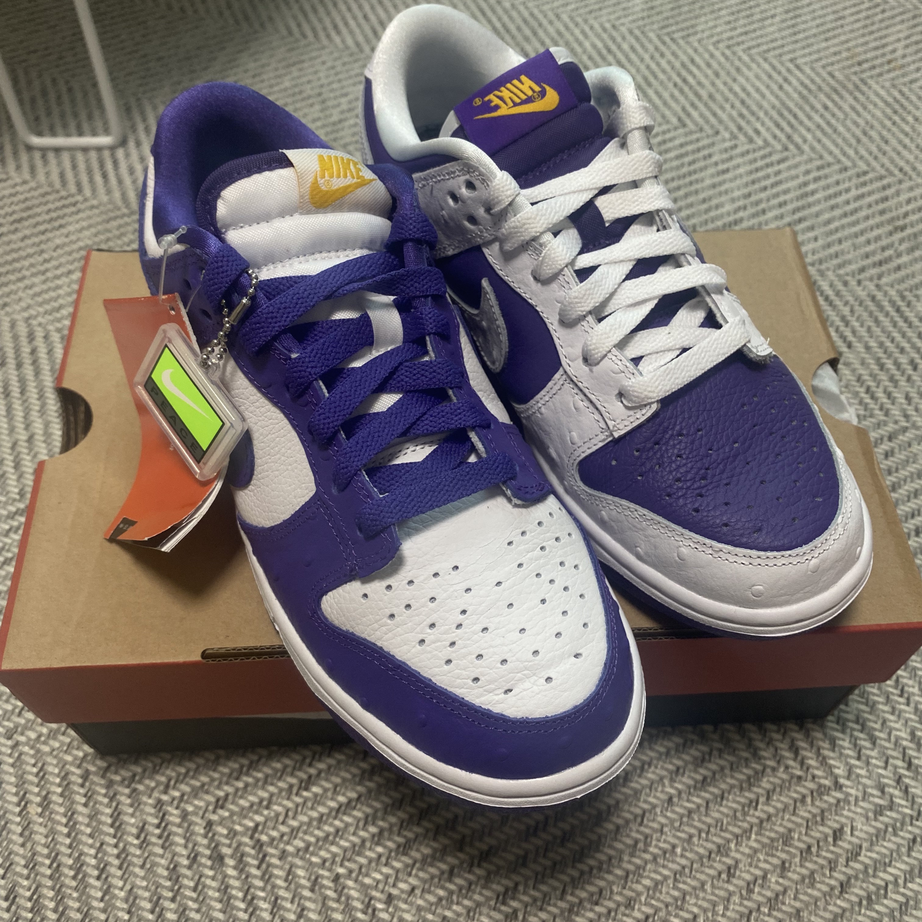 (W) Nike Dunk Low SE Flip 착용 스타일 - 3