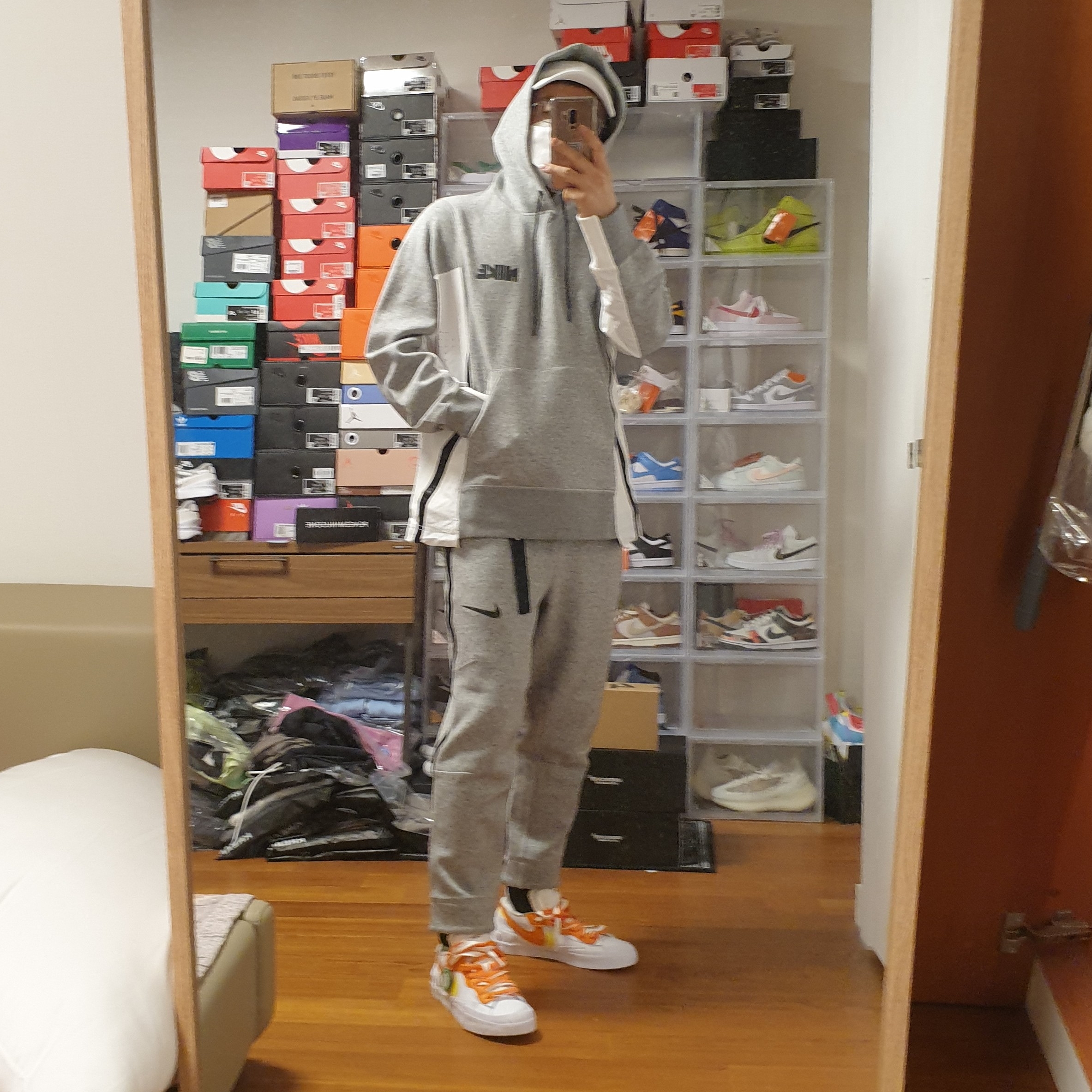Nike x Sacai Blazer Low Magma Orange 착용 스타일 - 4