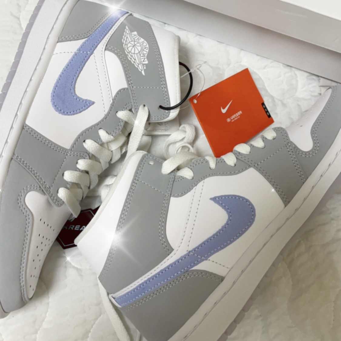 (W) Jordan 1 Mid Wolf Grey 착용 스타일 - 1