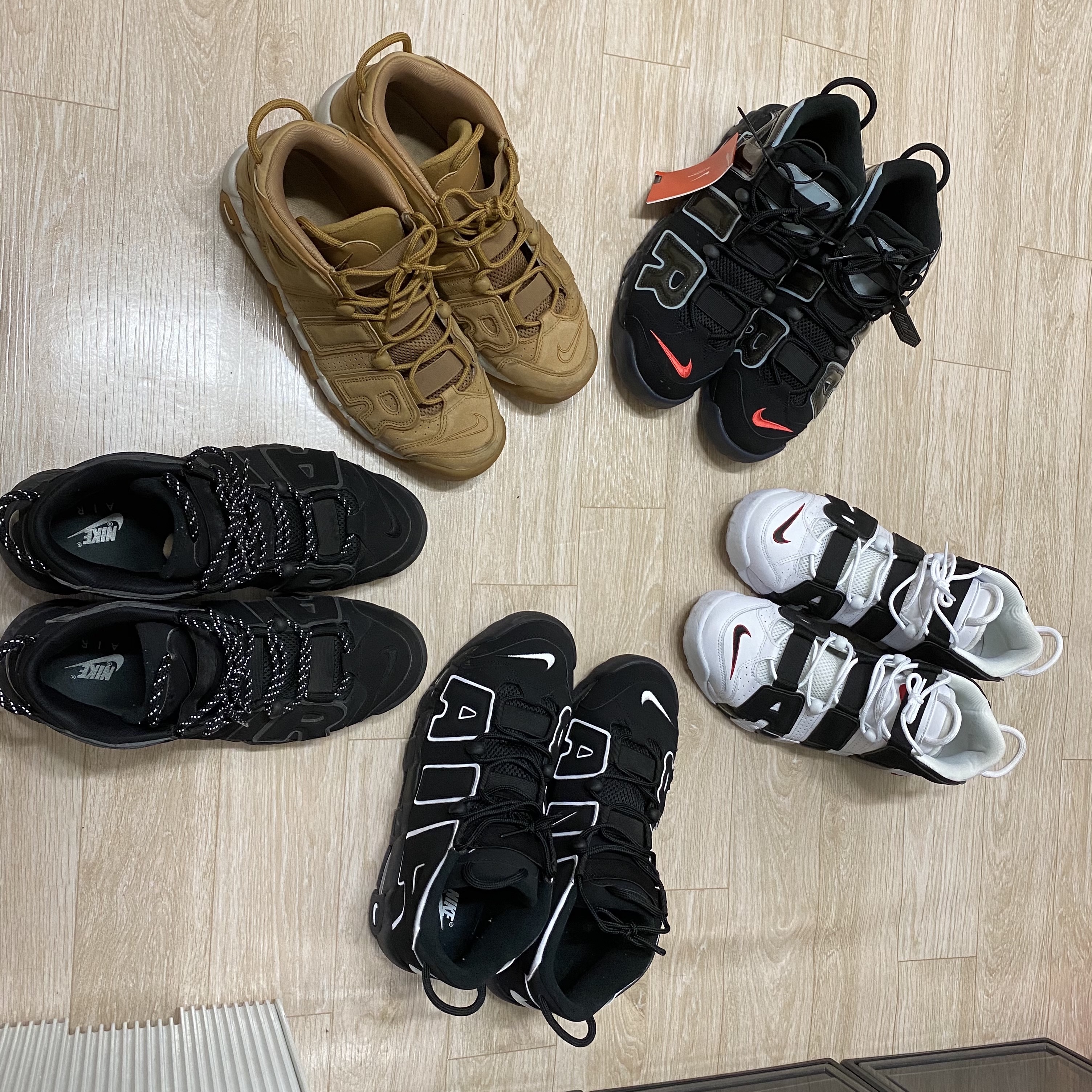 Nike Air More Uptempo 96 Maximum Volume, Nike Air More Uptempo Black White 2020 착용 스타일