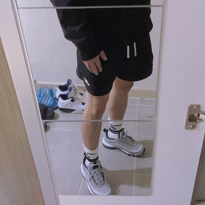 Nike Air Max 97 Persian Violet 착용 스타일 - 2