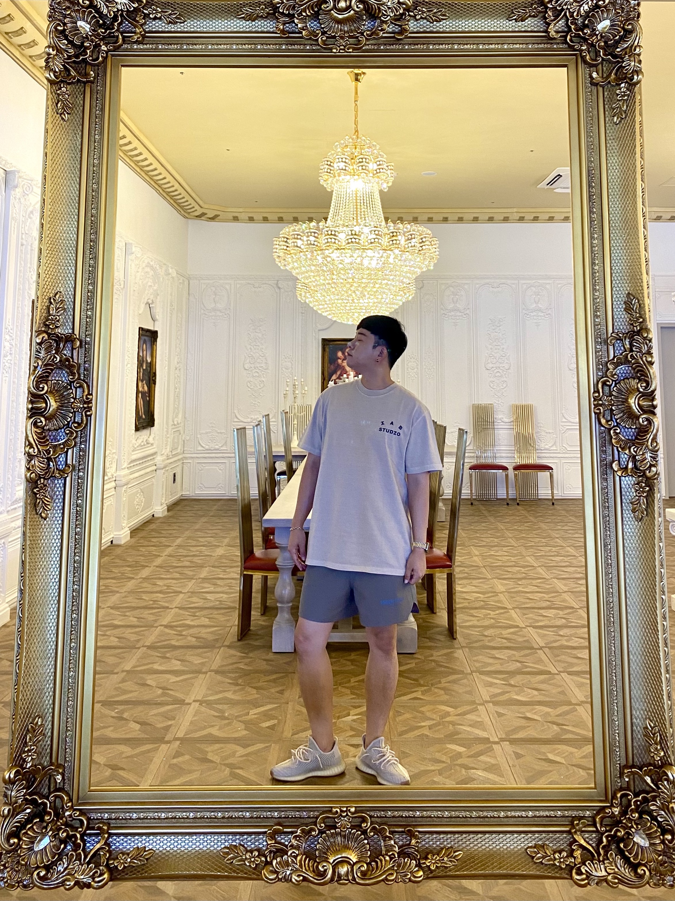 IAB Studio Pigment T-Shirt Oatmeal, Essentials Volley Shorts Cement - 20FW 착용 스타일