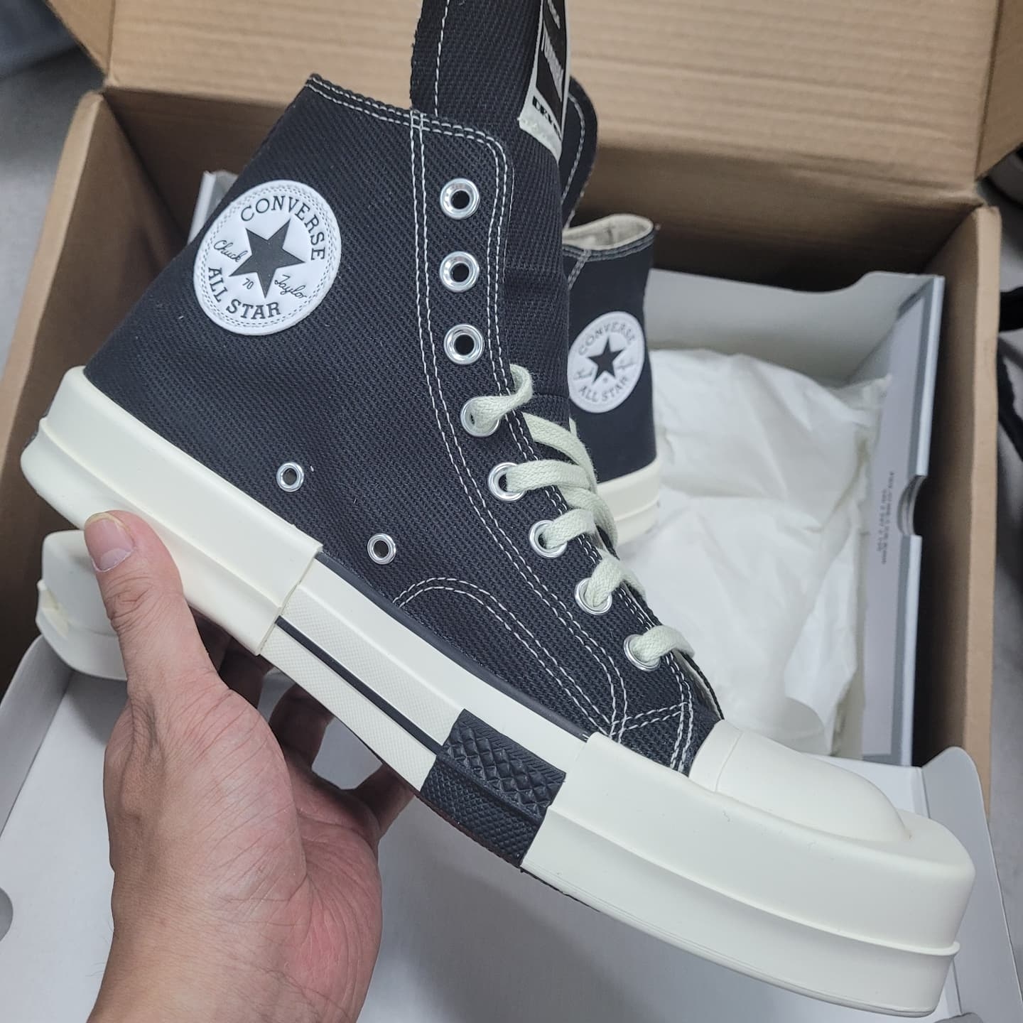 Converse x Drkshdw Turbodrk Chuck 70 Hi Black 착용 스타일 - 2