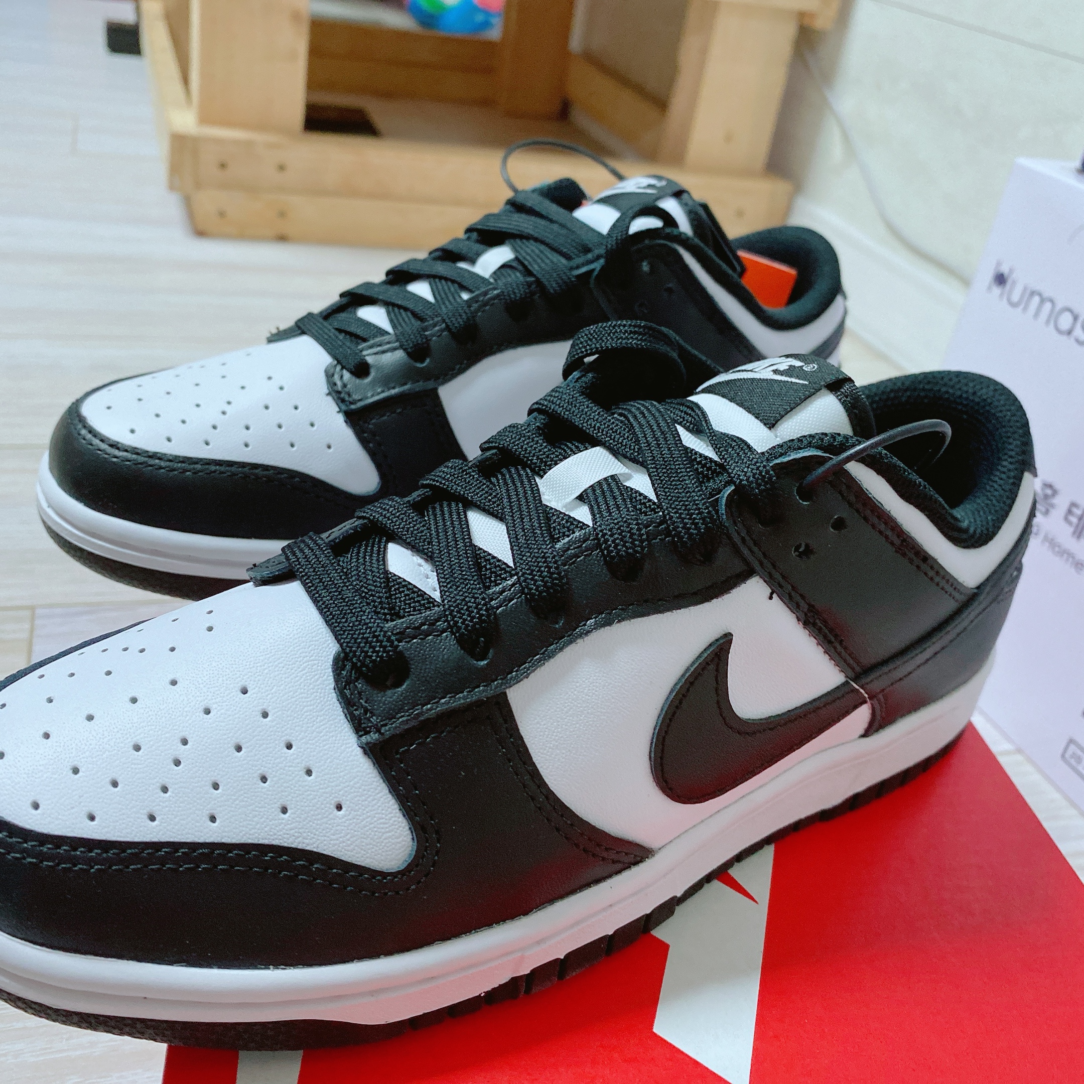 (W) Nike Dunk Low Black 착용 스타일 - 4