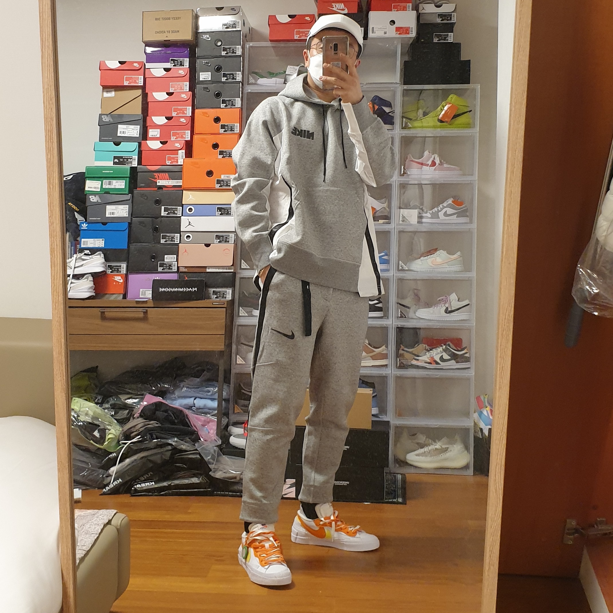 Nike x Sacai Blazer Low Magma Orange 착용 스타일 - 1