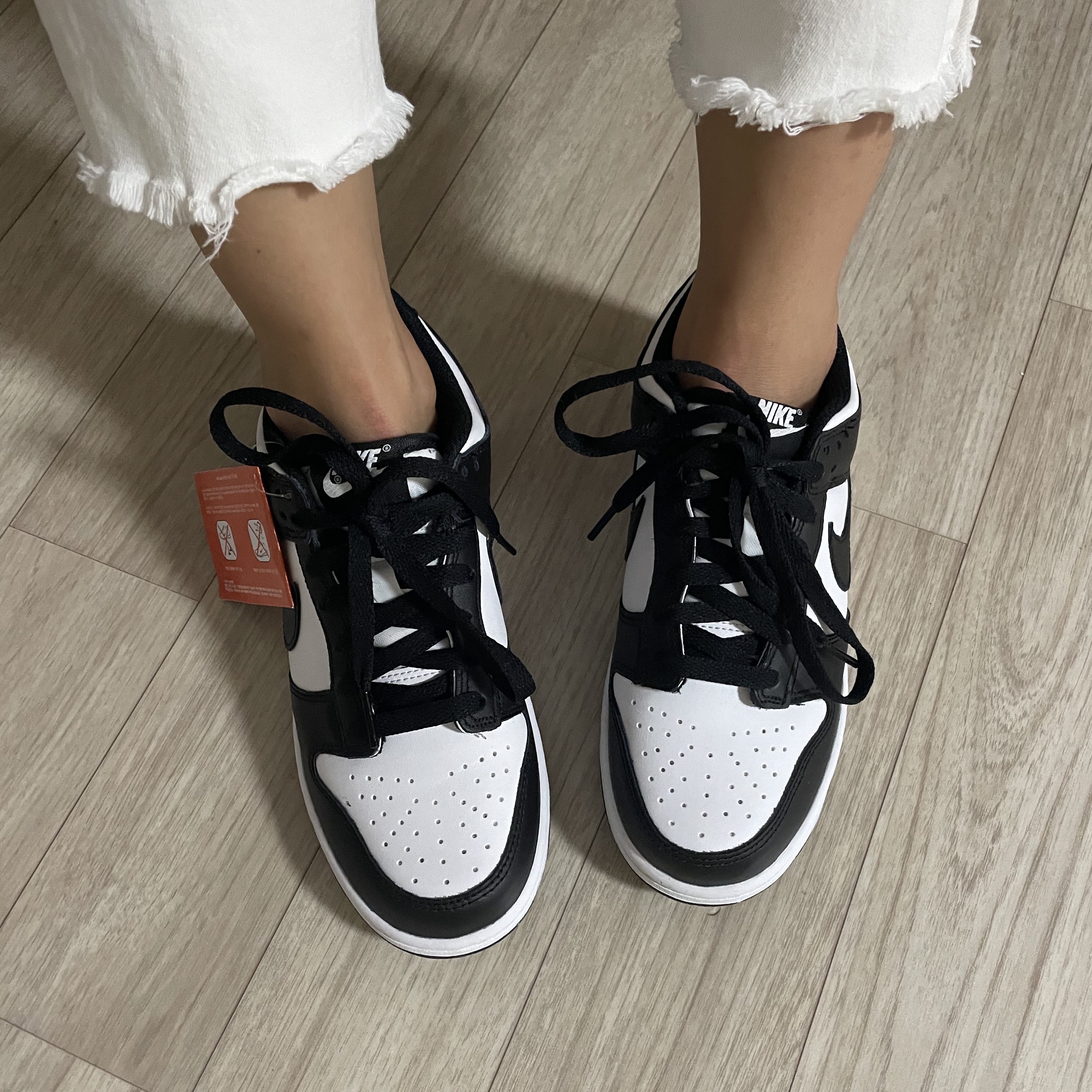 (GS) Nike Dunk Low Black 착용 스타일
