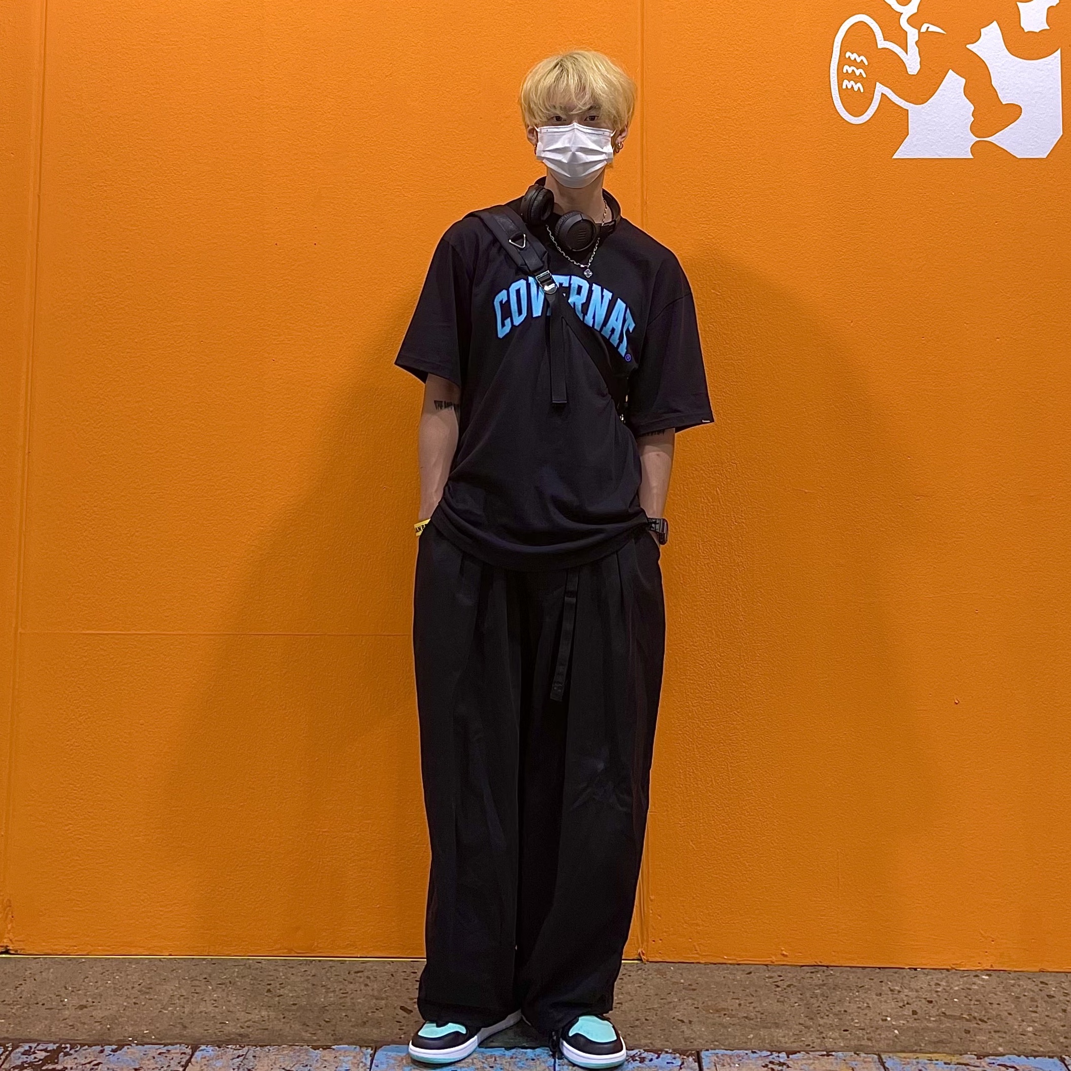Jordan 1 Low SE Tropical Twist 착용 스타일