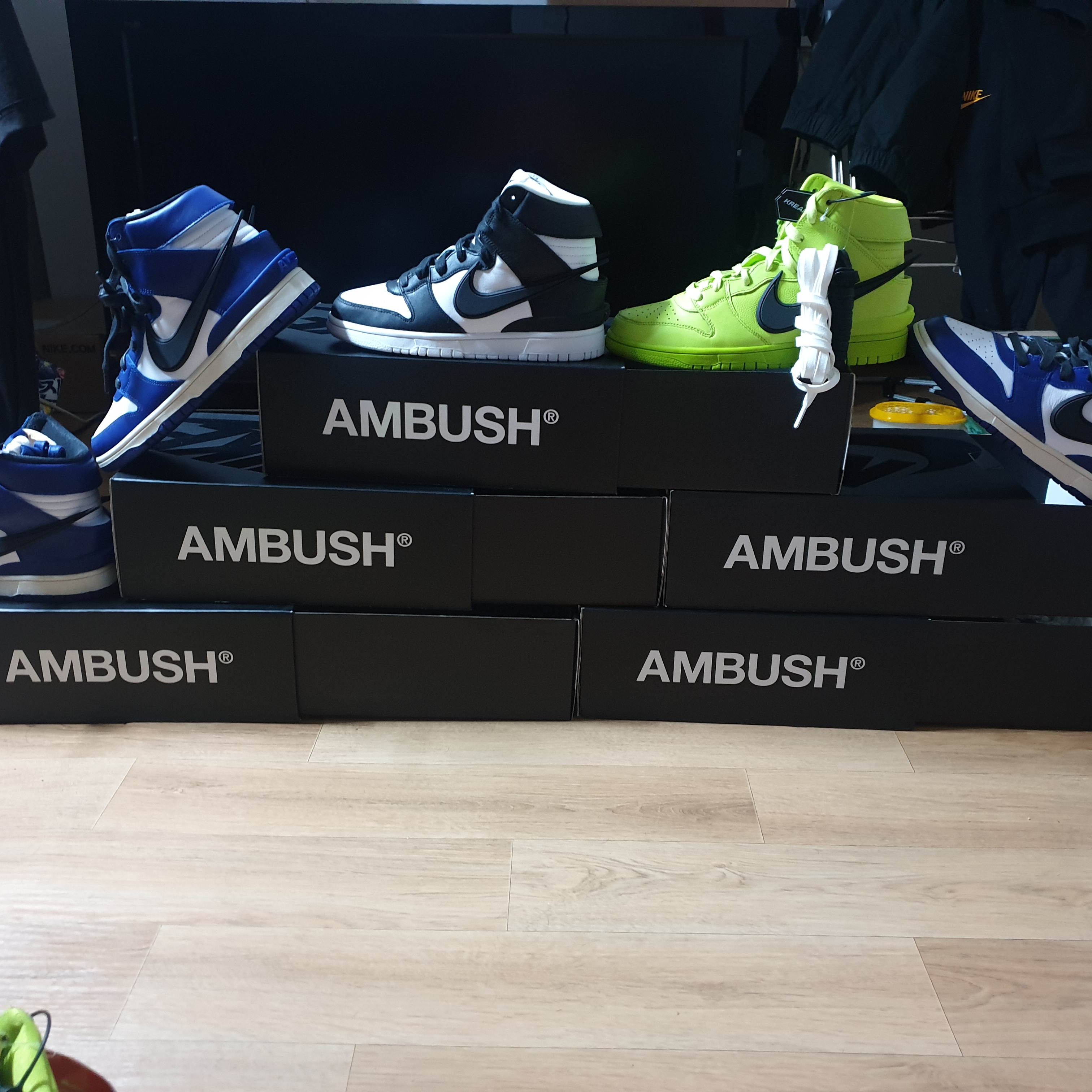 Nike x Ambush Dunk High Flash Lime, Nike x Ambush Dunk High Deep Royal Blue 착용 스타일 - 1