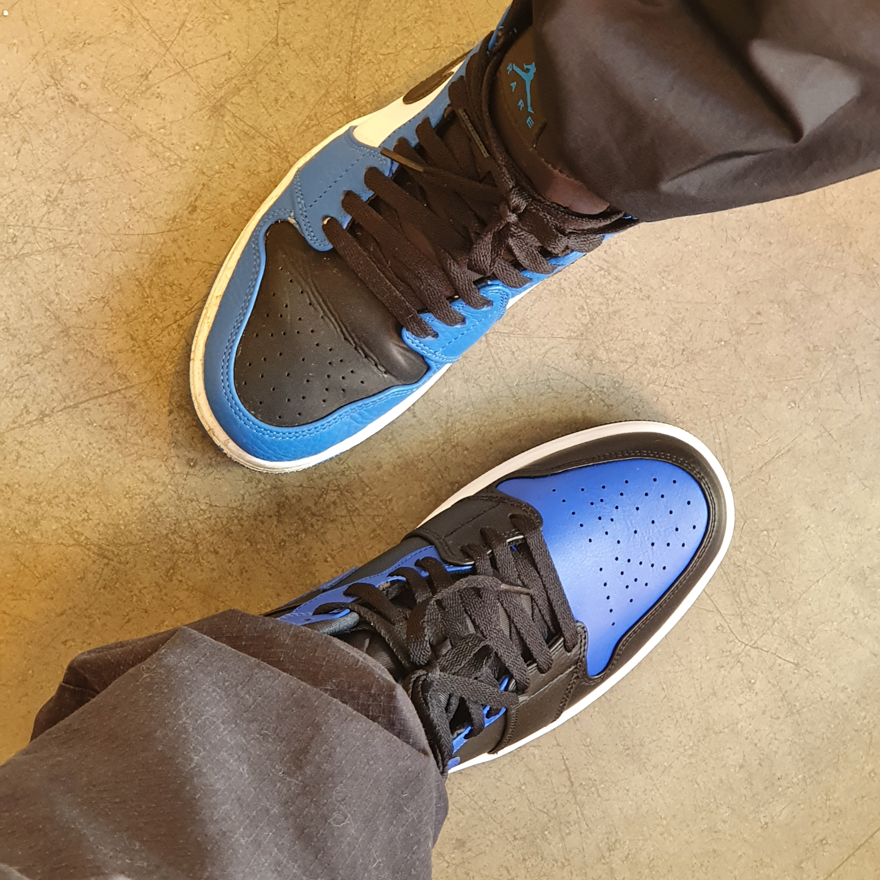 Jordan 1 Retro Royal 2017, Jordan 1 Retro High Rare Air Soar 착용 스타일 - 2