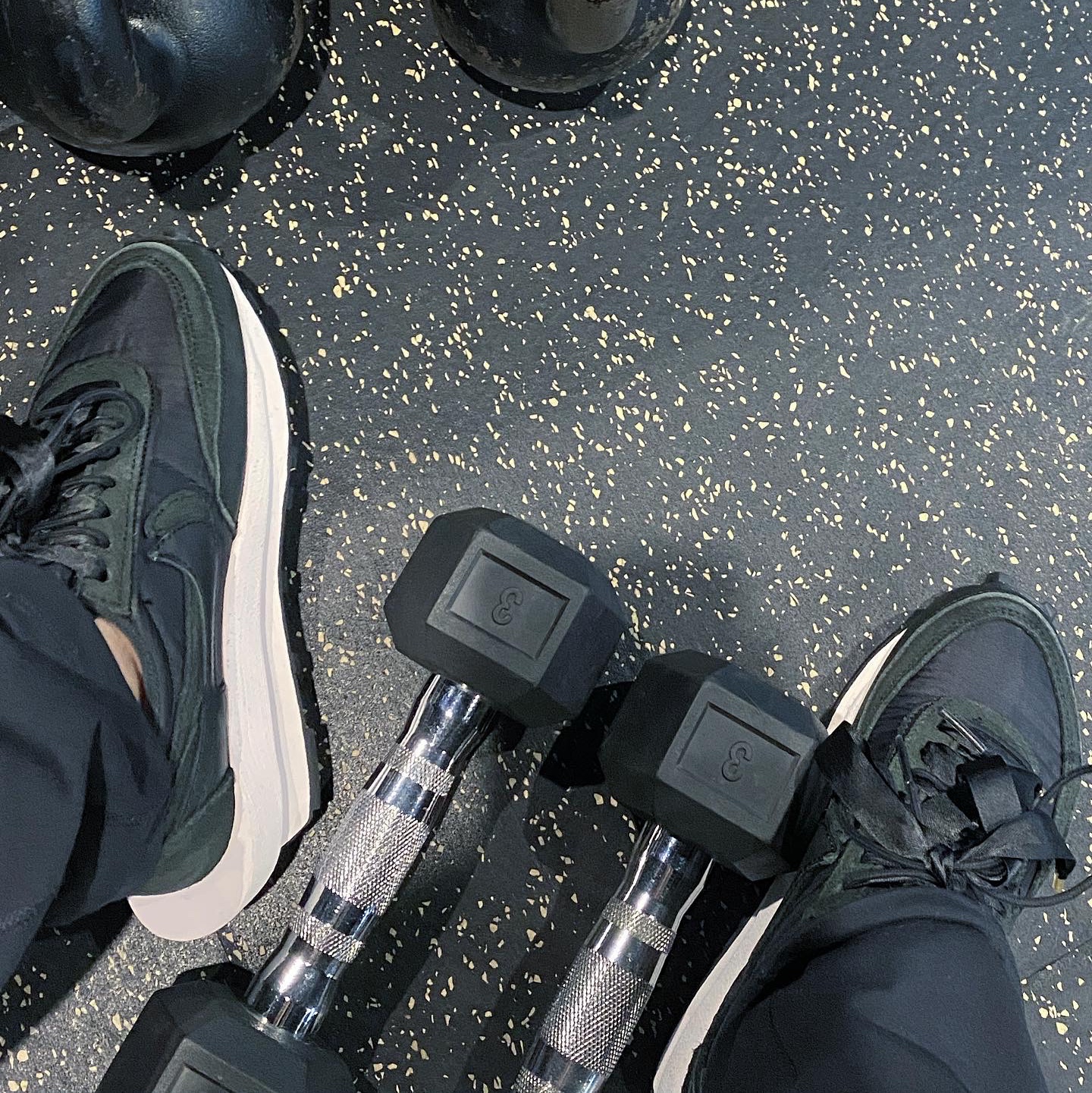 Nike x Sacai LDWaffle Black Nylon 착용 스타일 - 1