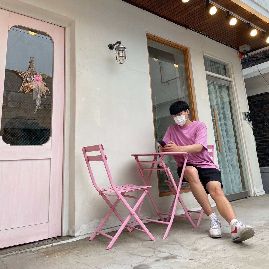 IAB Studio Pigment T-Shirt Magenta, Nike Cortez Basic Leather Forrest Gump 2017 착용 스타일 - 1