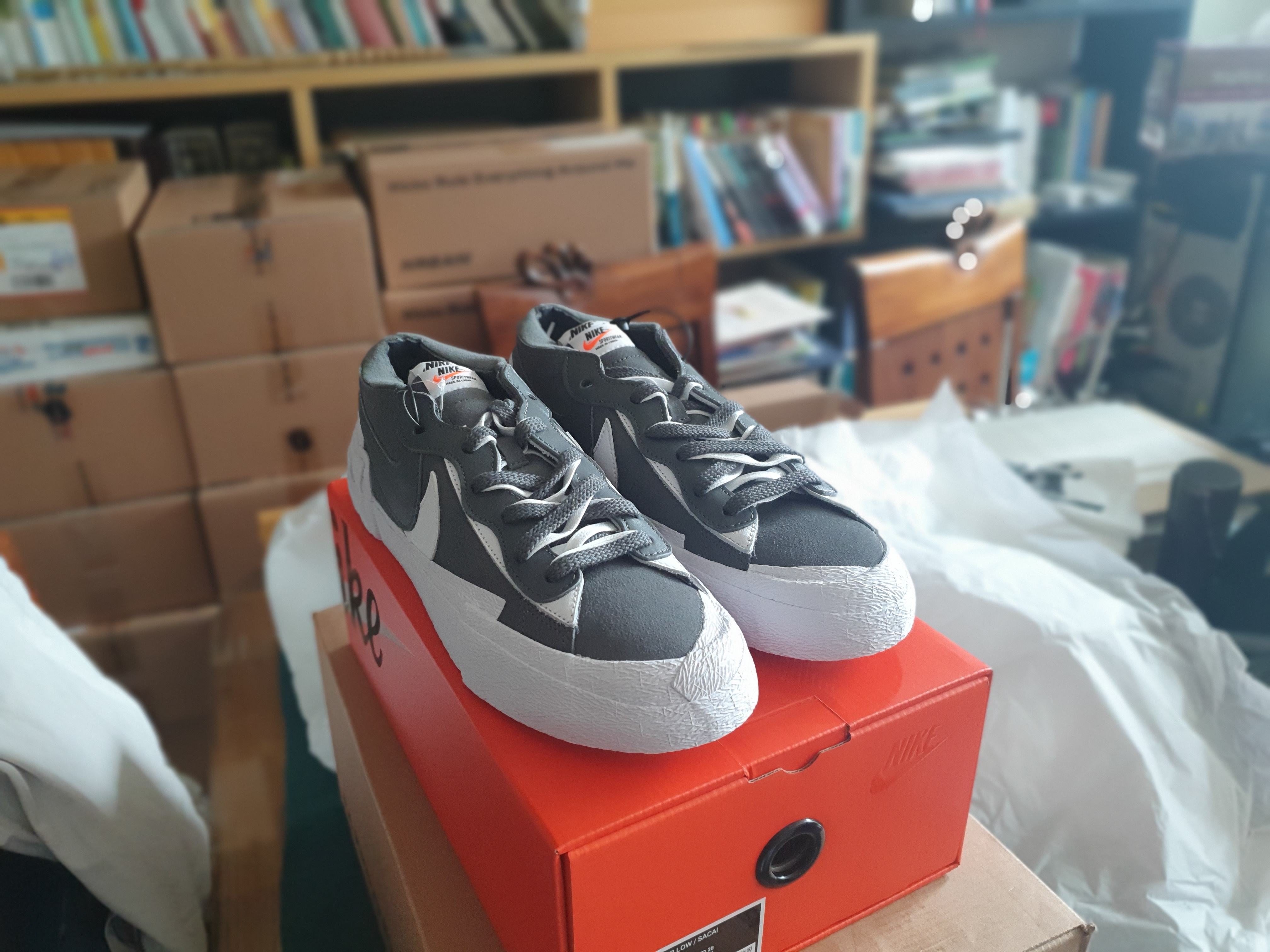 Nike x Sacai Blazer Low Iron Grey 착용 스타일 - 1