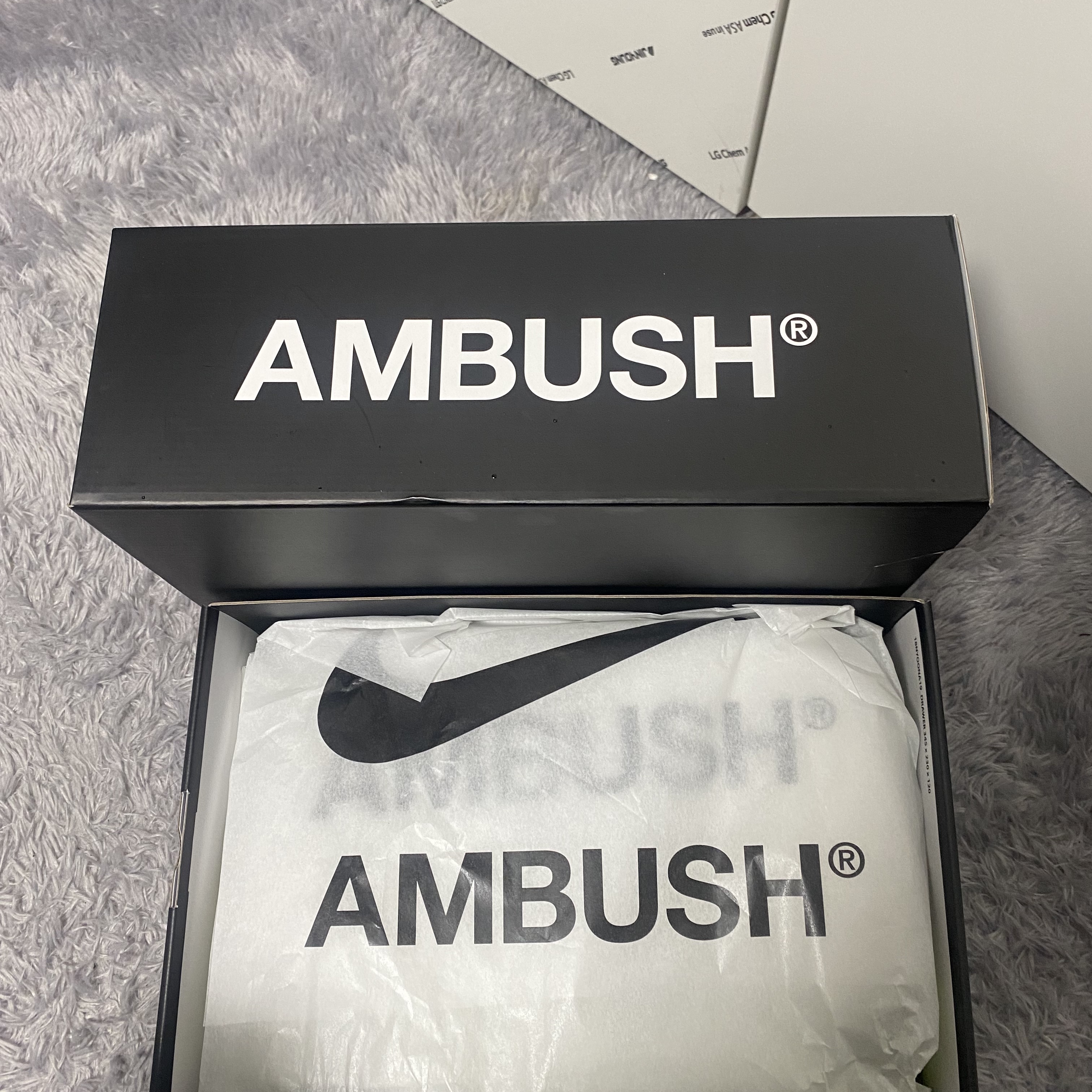 Nike x Ambush Dunk High Flash Lime 착용 스타일 - 1