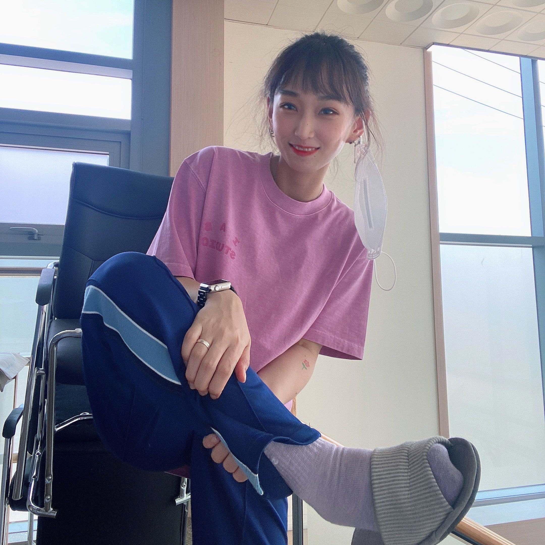 IAB Studio Pigment T-Shirt Cyan, IAB Studio Pigment T-Shirt Magenta 착용 스타일 - 2