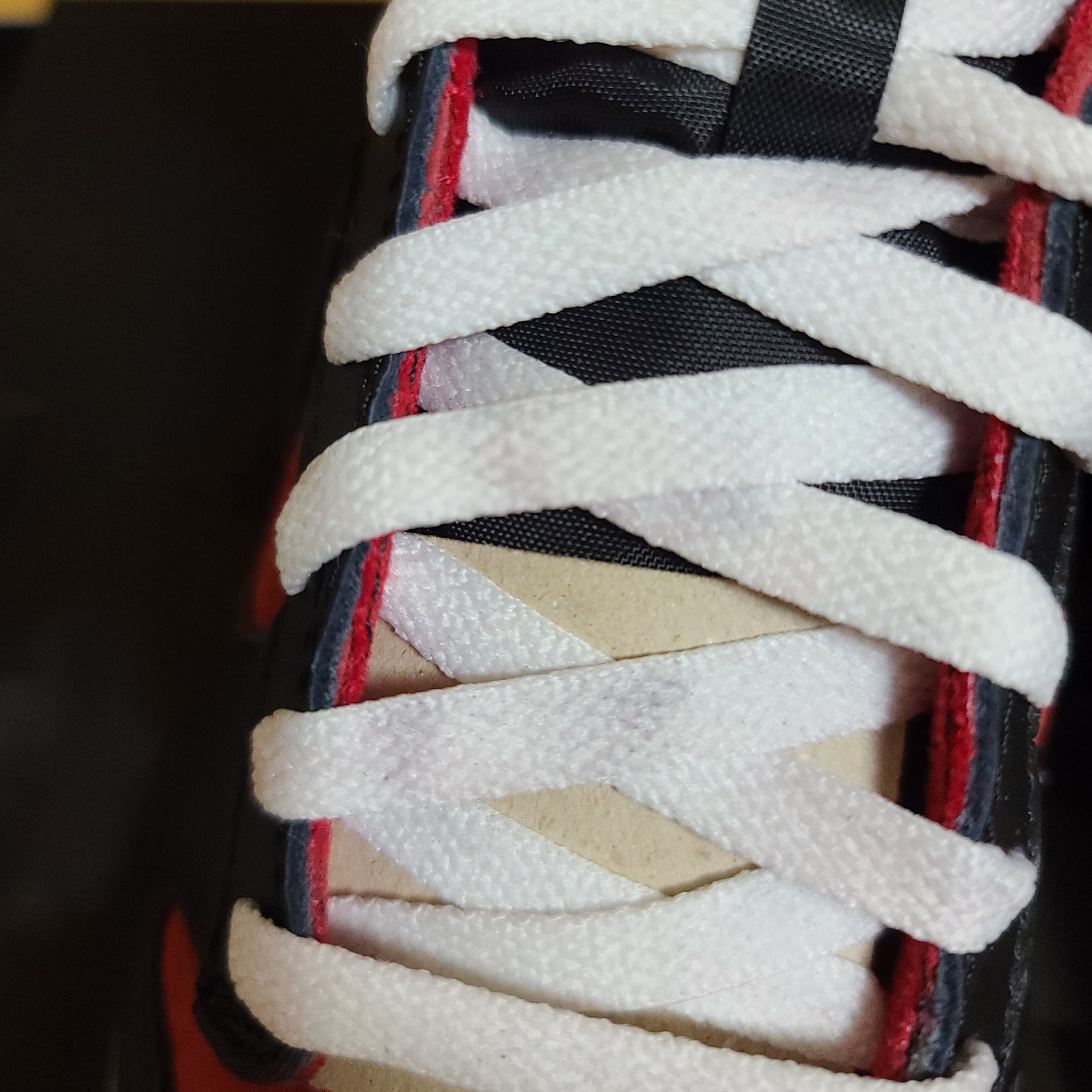 Nike x Undercover Dunk High 1985 Gym Red 착용 스타일 - 4