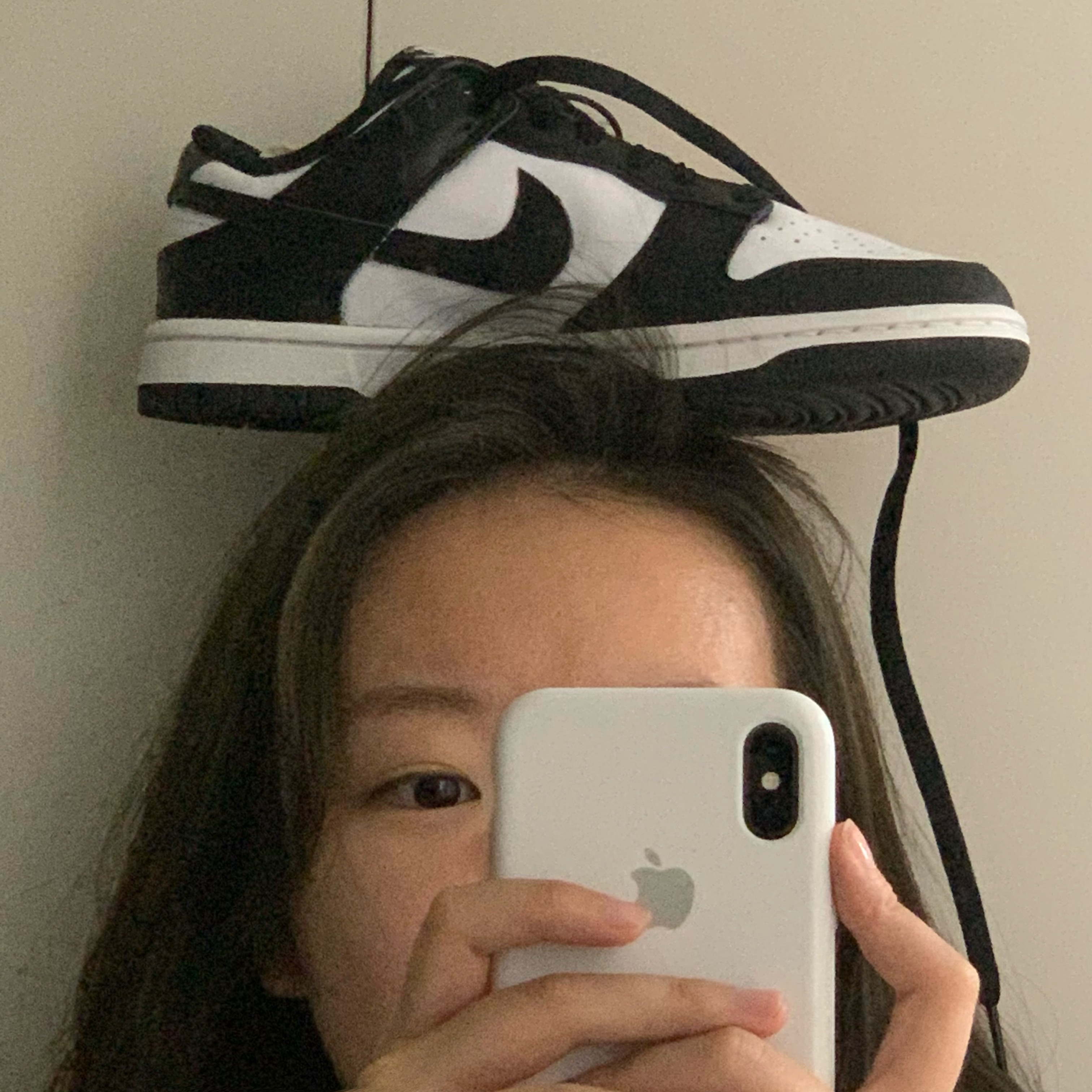 (W) Nike Dunk Low Black 착용 스타일 - 1