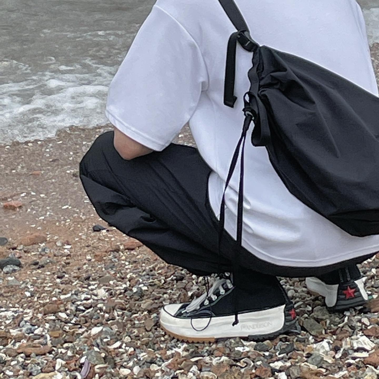 Converse x JW Anderson Run Star Hike Hi Black 착용 스타일