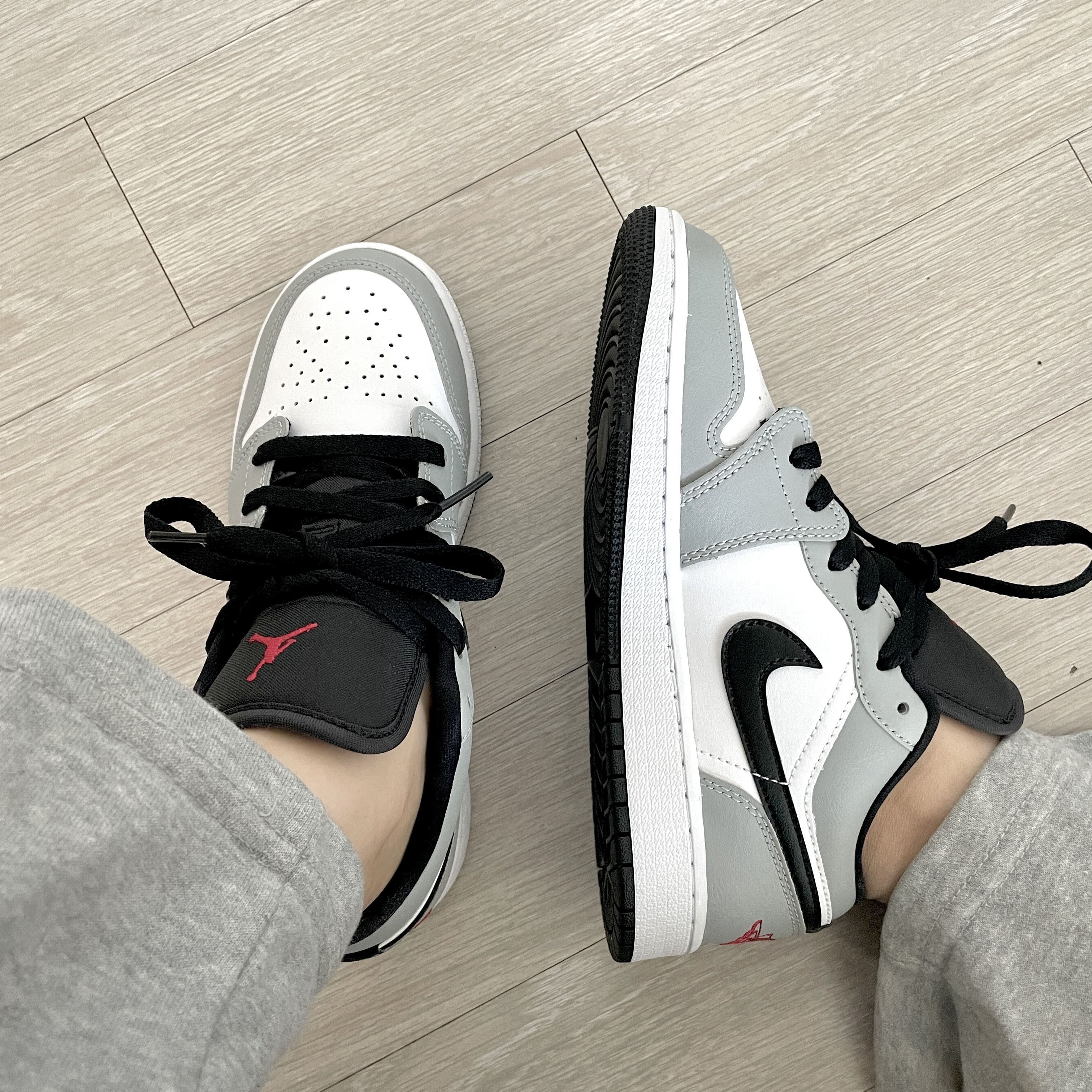 (GS) Jordan 1 Low Light Smoke Grey 착용 스타일