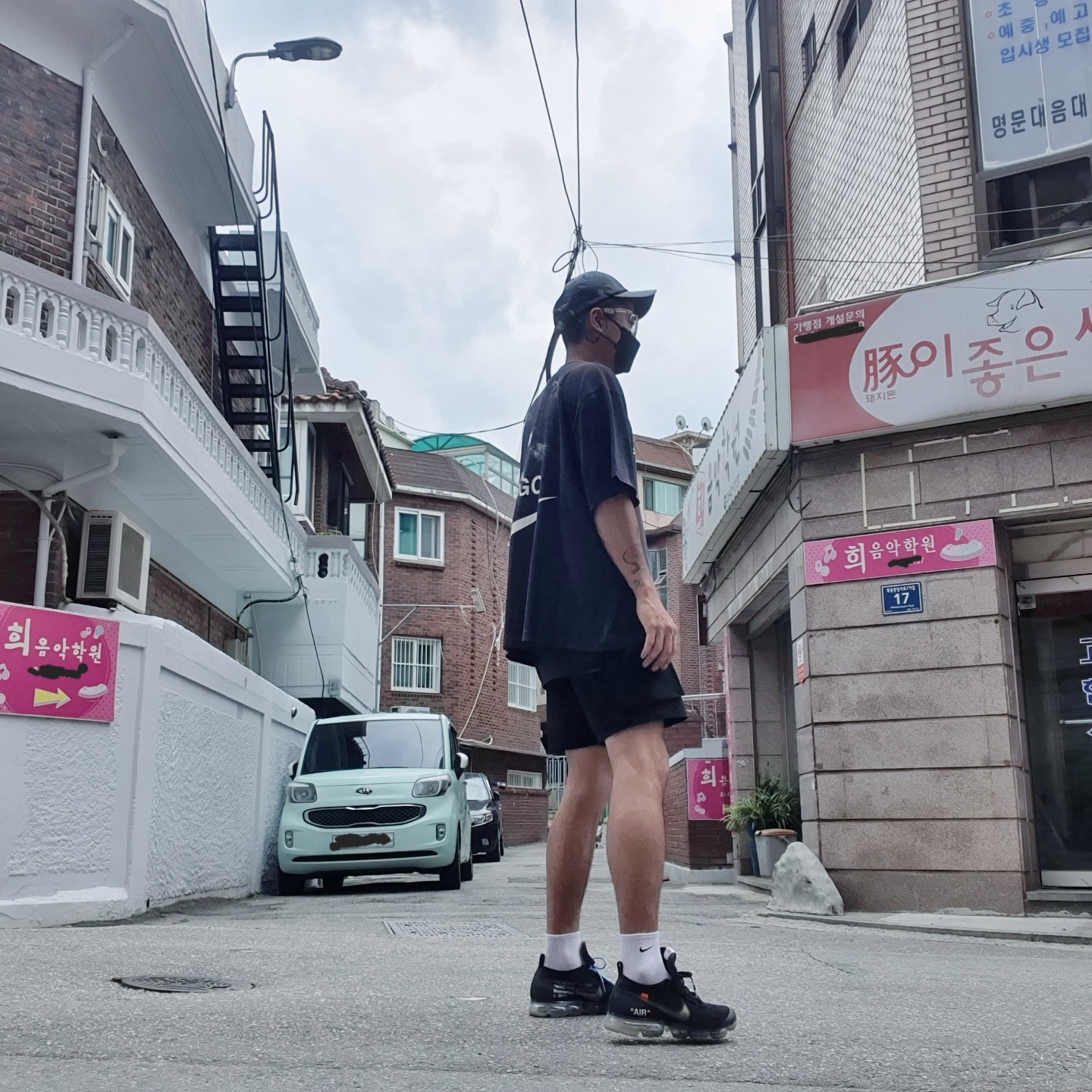 Nike x Off-White Air VaporMax V2 Black, Nike x Off-White Mercurial NRG X T-Shirt Black 착용 스타일
