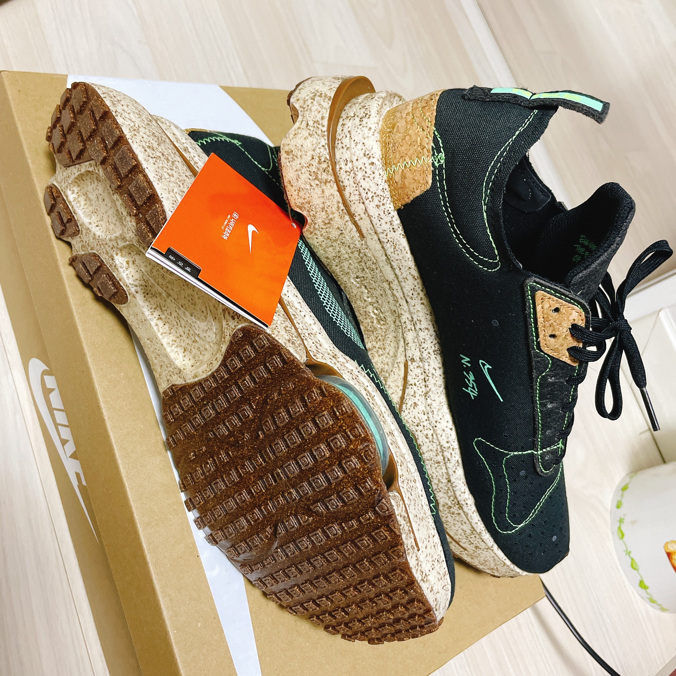 Nike x Ambush Dunk High Flash Lime, Nike x Off-White Air Zoom Tempo Next% Black 착용 스타일 - 4