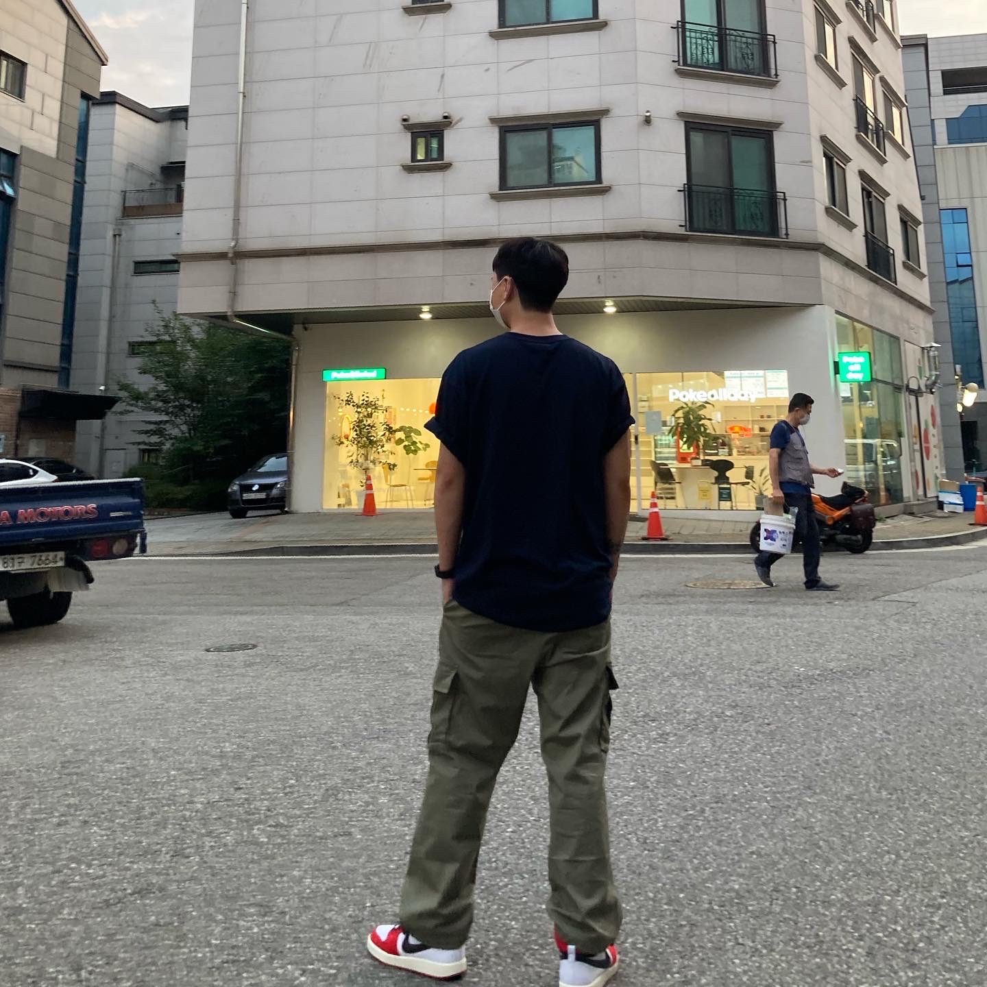 Jordan 1 KO Chicago 2021 착용 스타일 - 3