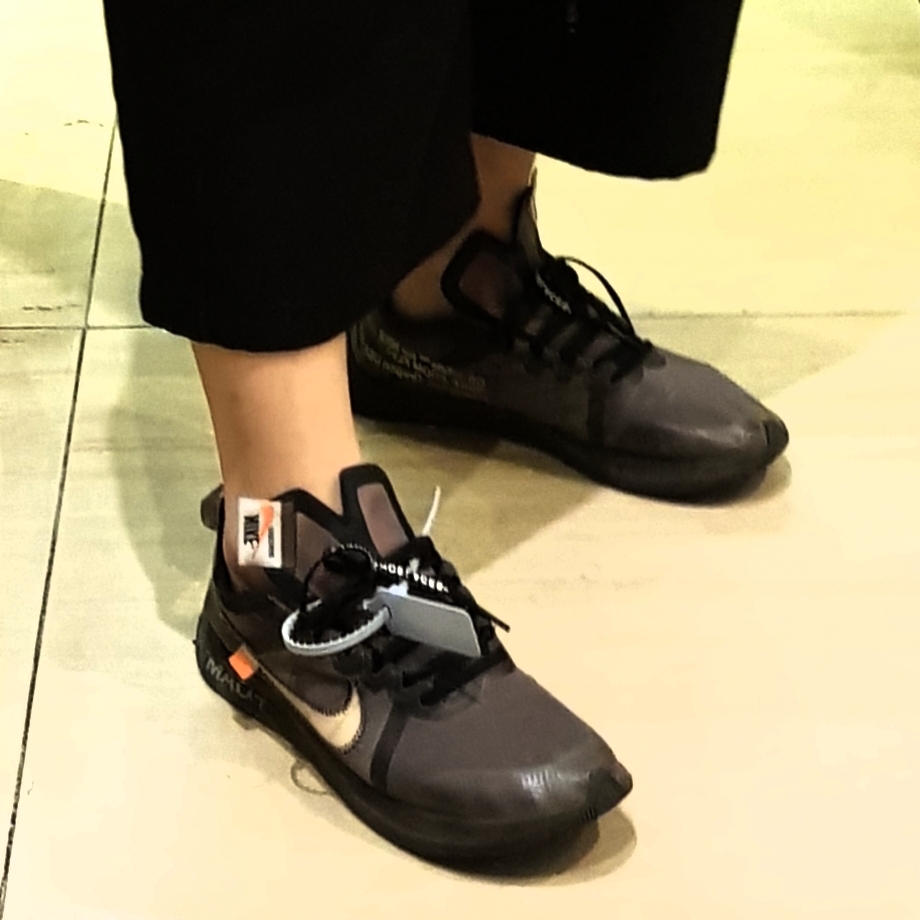 Nike x Off-White Zoom Fly SP Black 착용 스타일 - 1