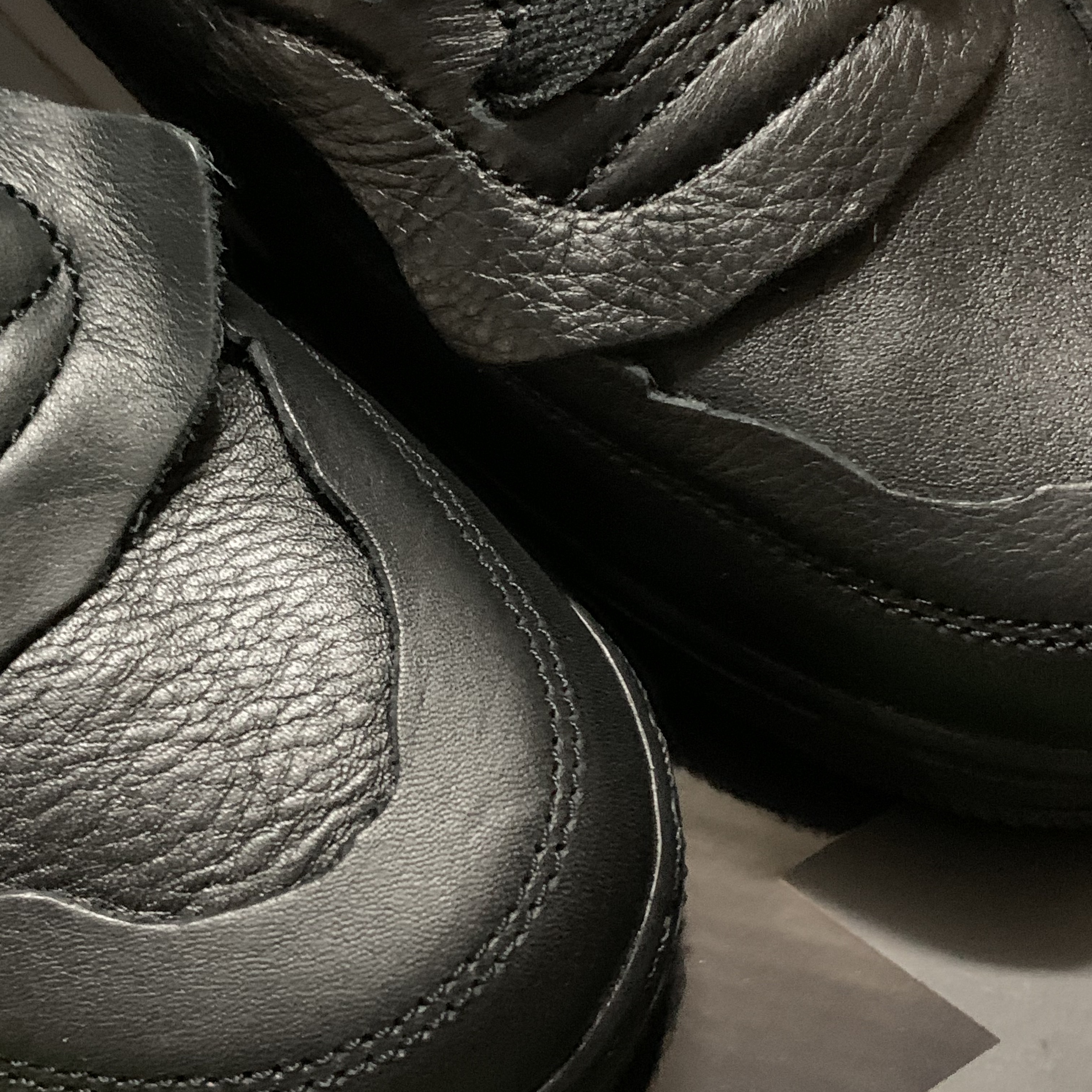 Nike x Comme des Garcons Homme Plus Air Force Mid Black 착용 스타일 - 1