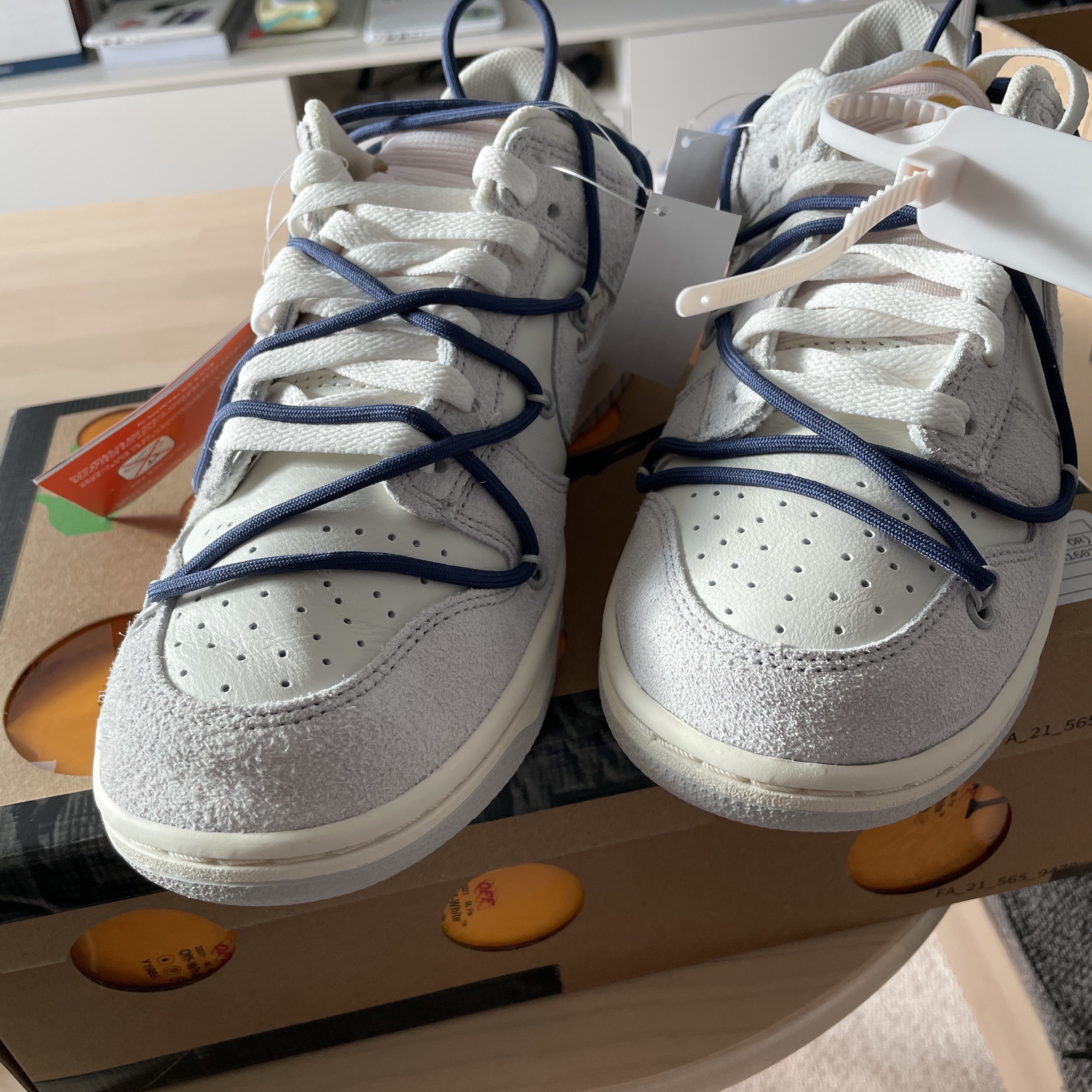 Nike x Off-White Dunk Low The 50 - Lot 18 착용 스타일 - 2