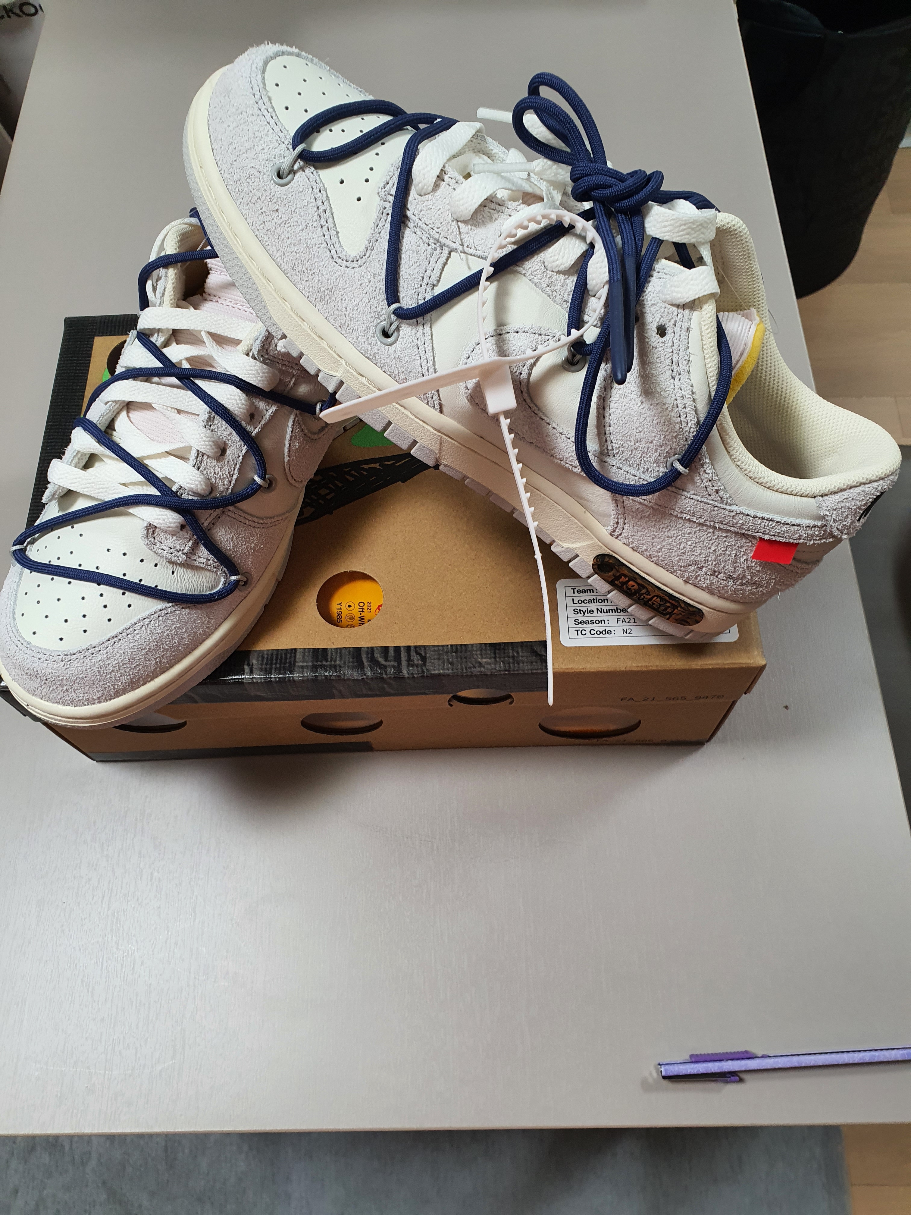Nike x Off-White Dunk Low The 50 - Lot 18 착용 스타일 - 4