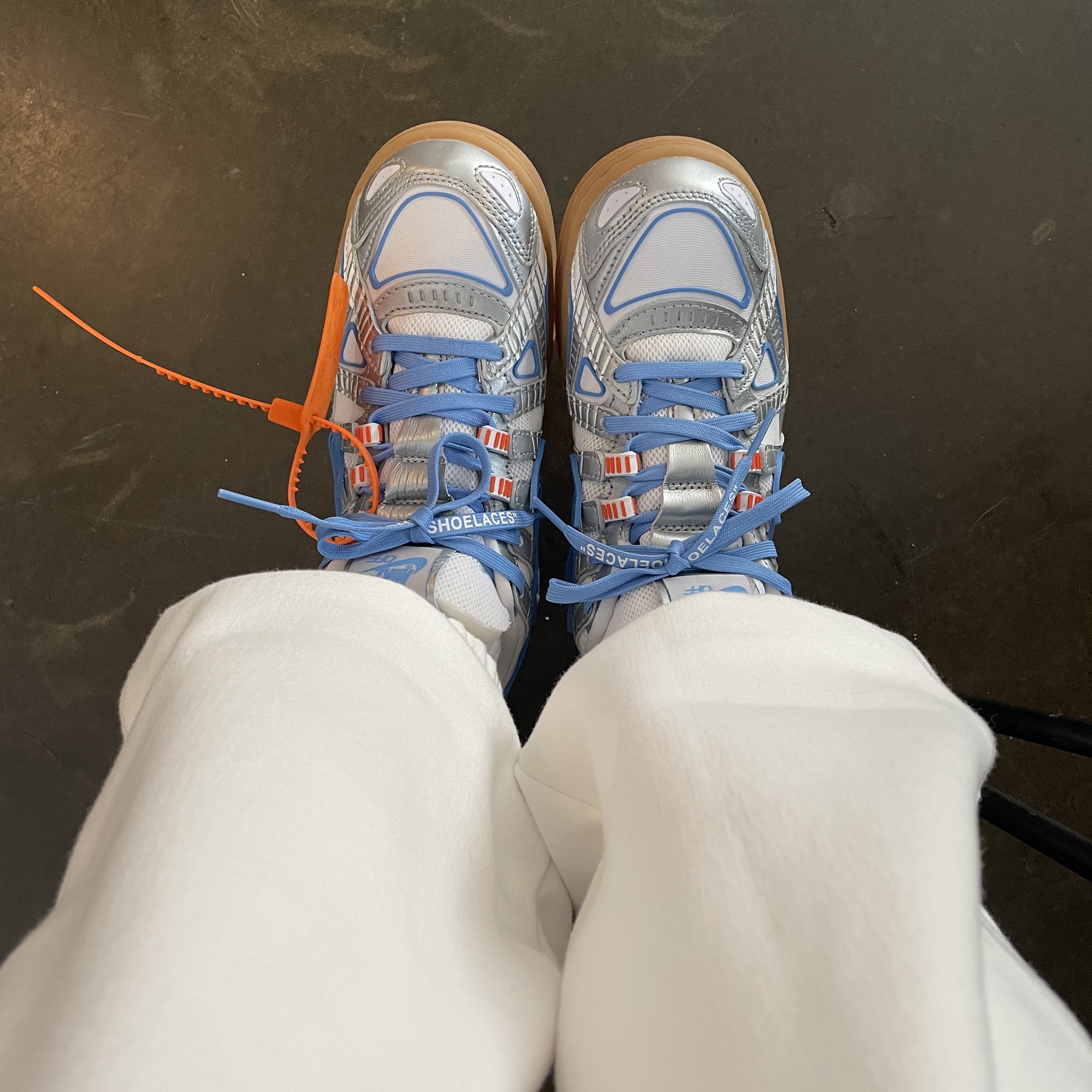 Nike x Off-White Air Rubber Dunk University Blue 착용 스타일