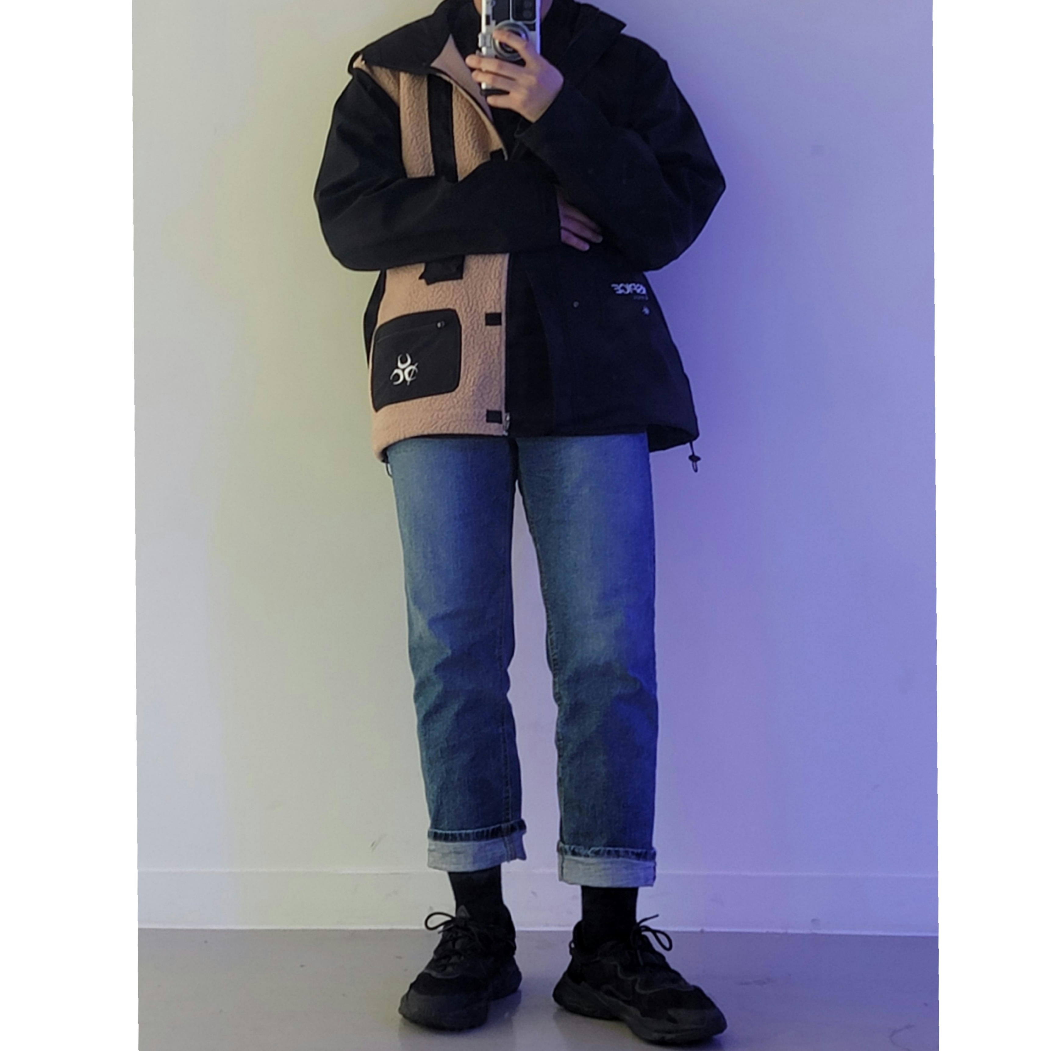 Adidas Ozweego Core Black 착용 스타일