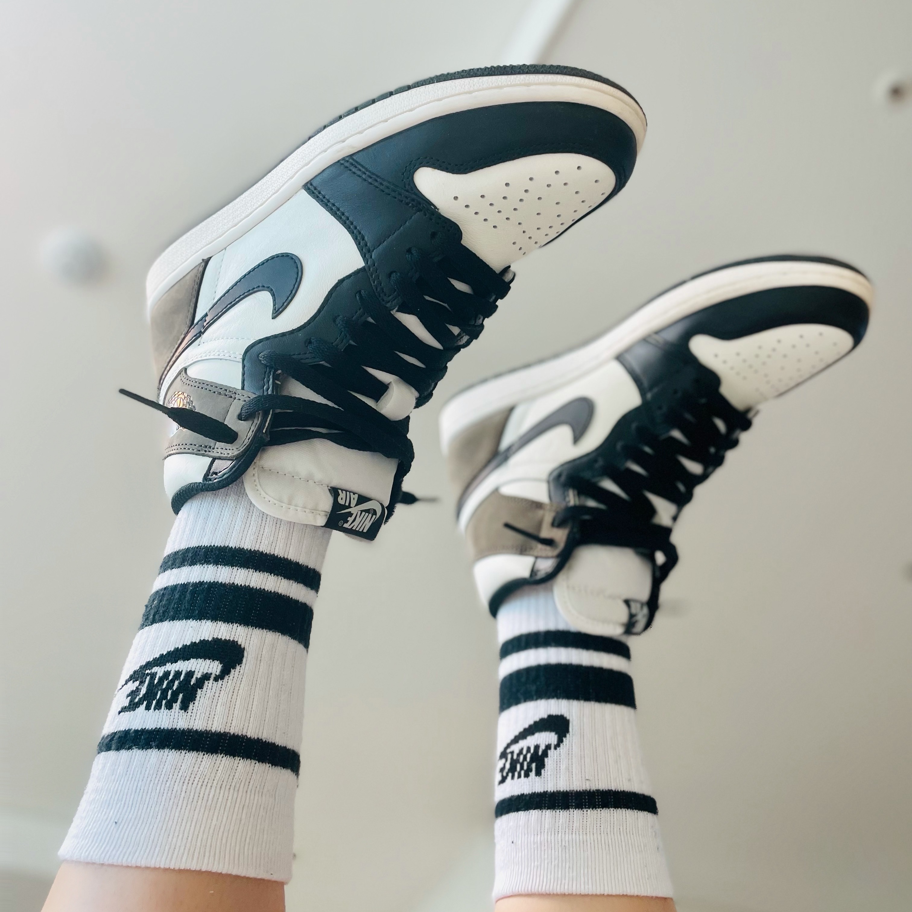 Jordan 1 Retro High OG Black Mocha, (GS) Jordan 1 Retro High OG Black Mocha 착용 스타일