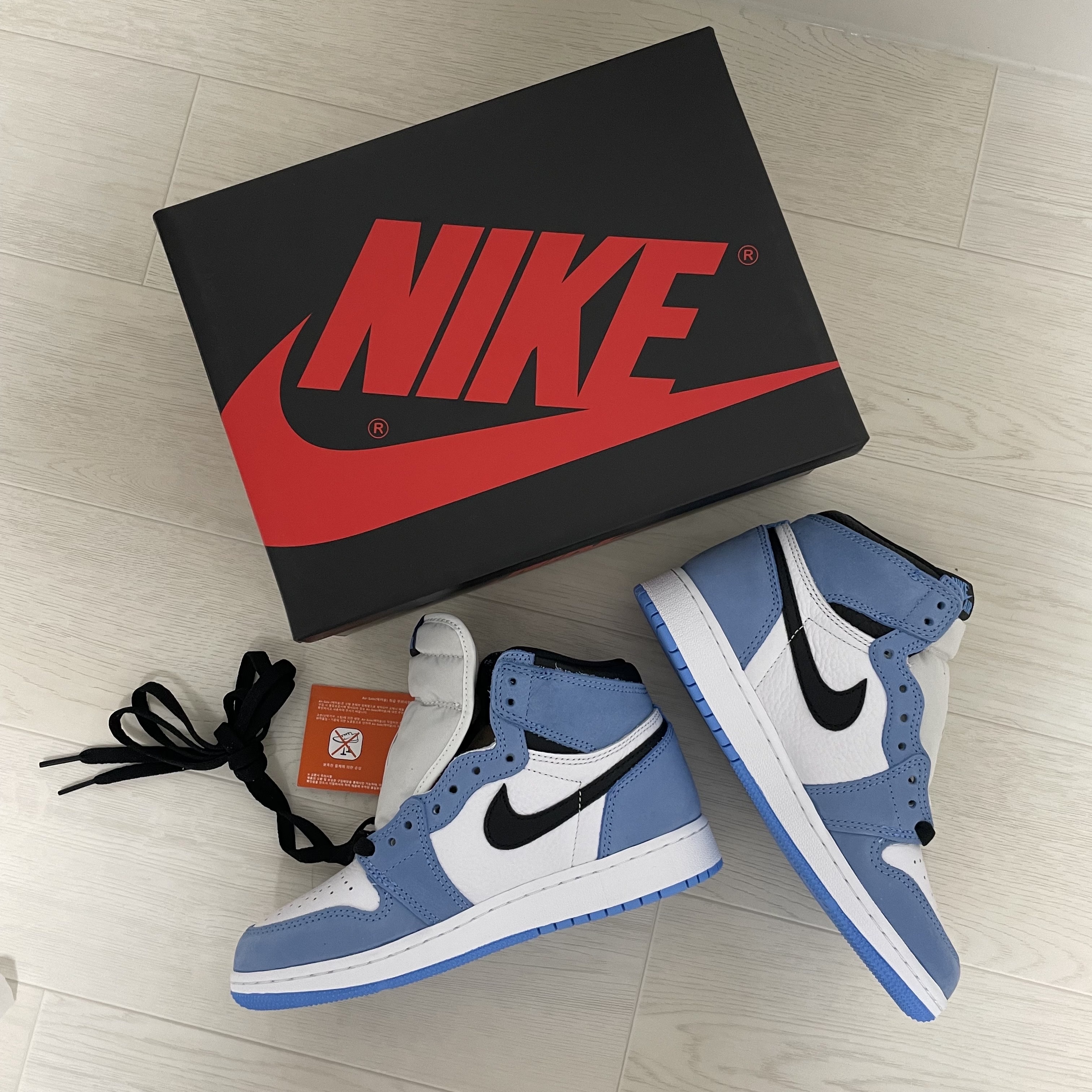 Jordan 1 Retro High OG University Blue, (GS) Jordan 1 Retro High OG University Blue 착용 스타일