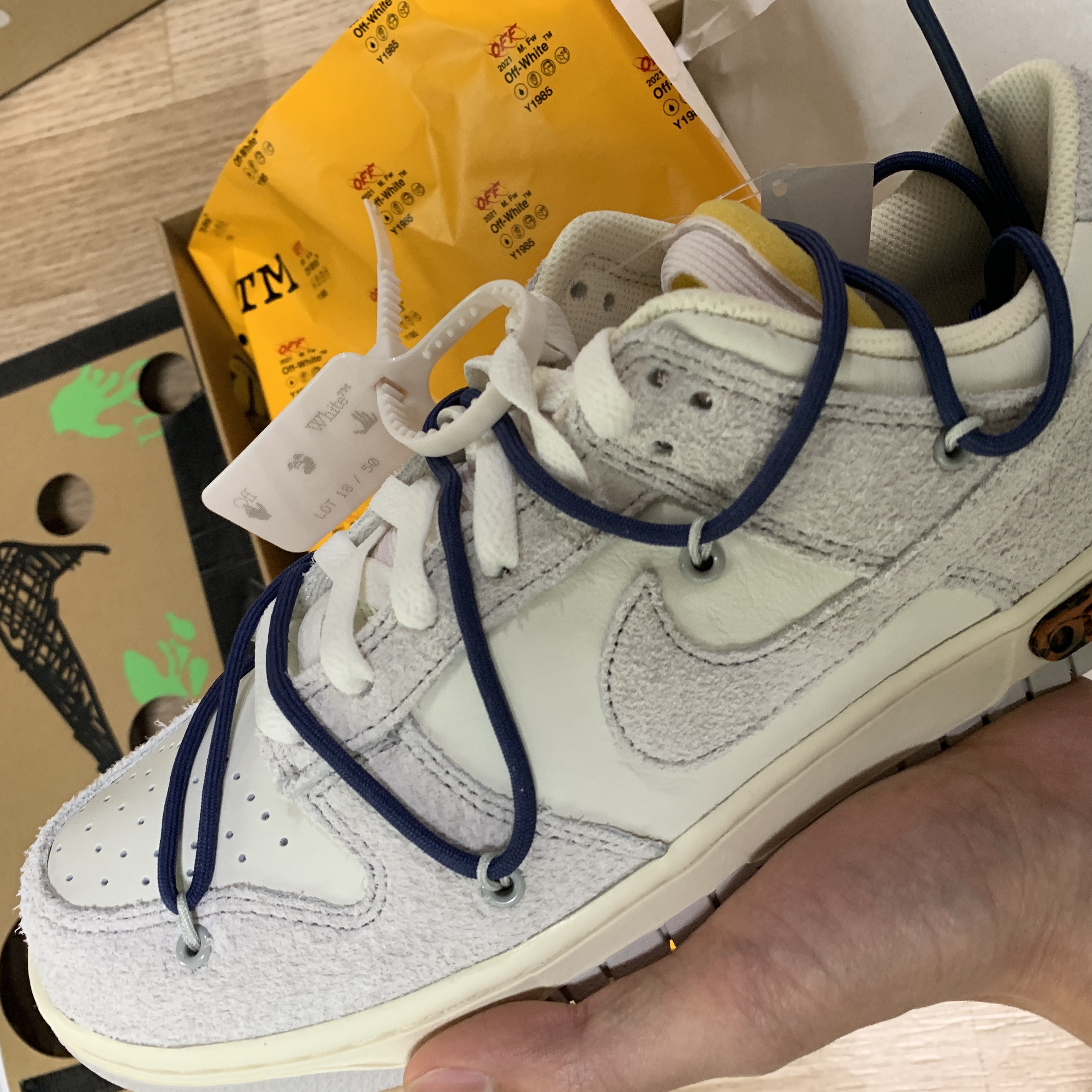 Nike x Off-White Dunk Low The 50 - Lot 18 착용 스타일 - 2