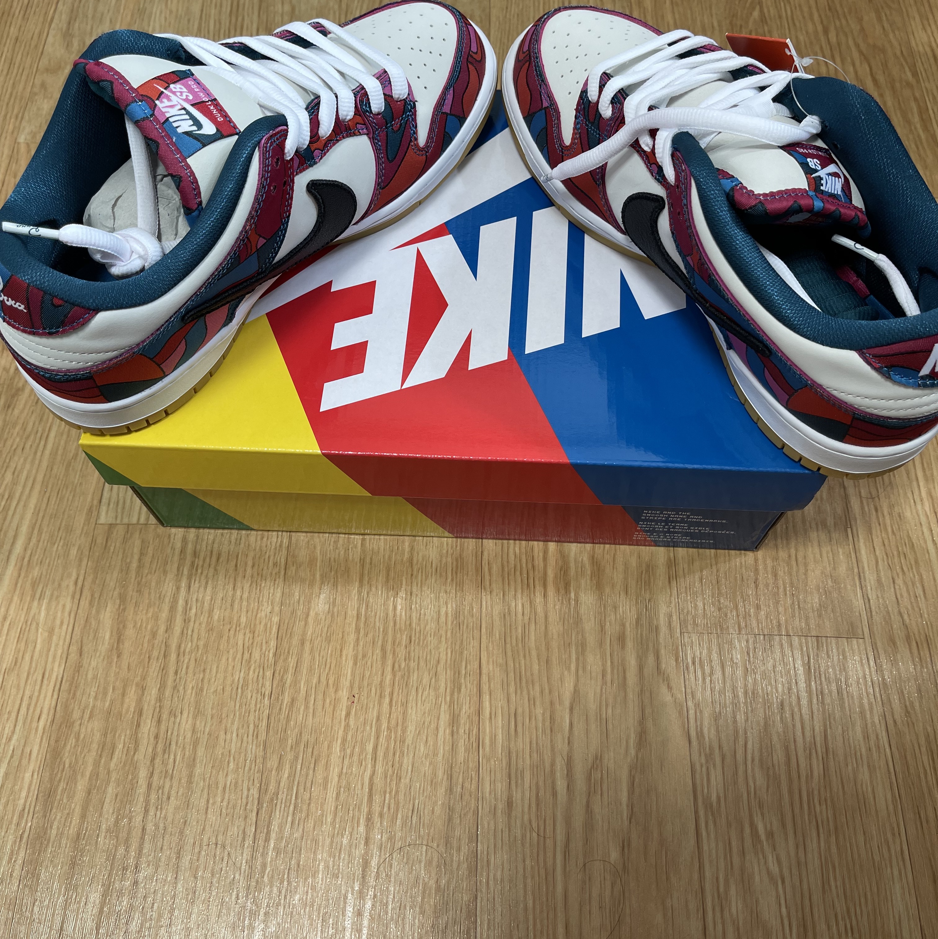Nike x Parra SB Dunk Low Pro Abstract Art 착용 스타일 - 3