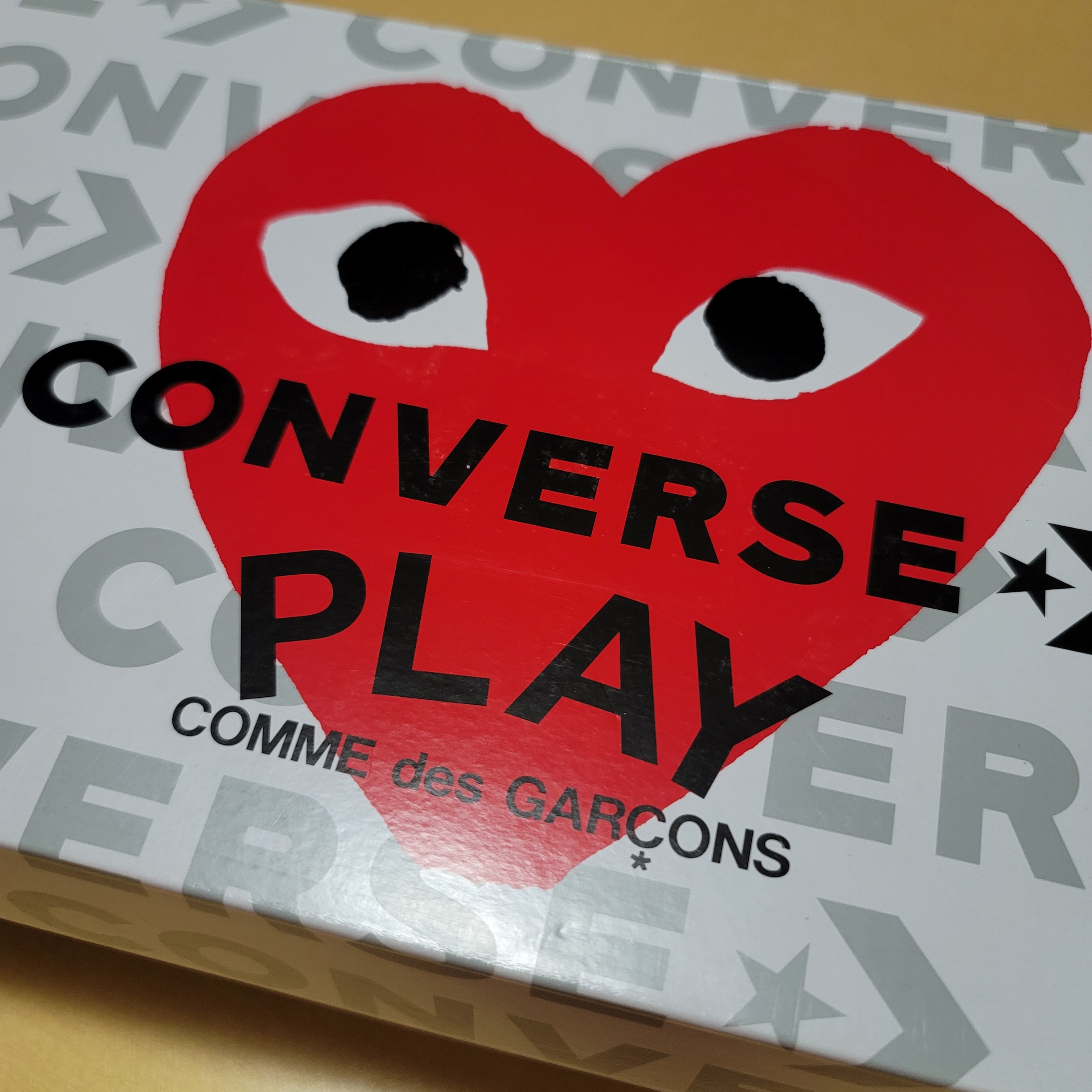 Converse x Play Comme des Garcons Jack Purcell Drizzle Red 착용 스타일 - 2