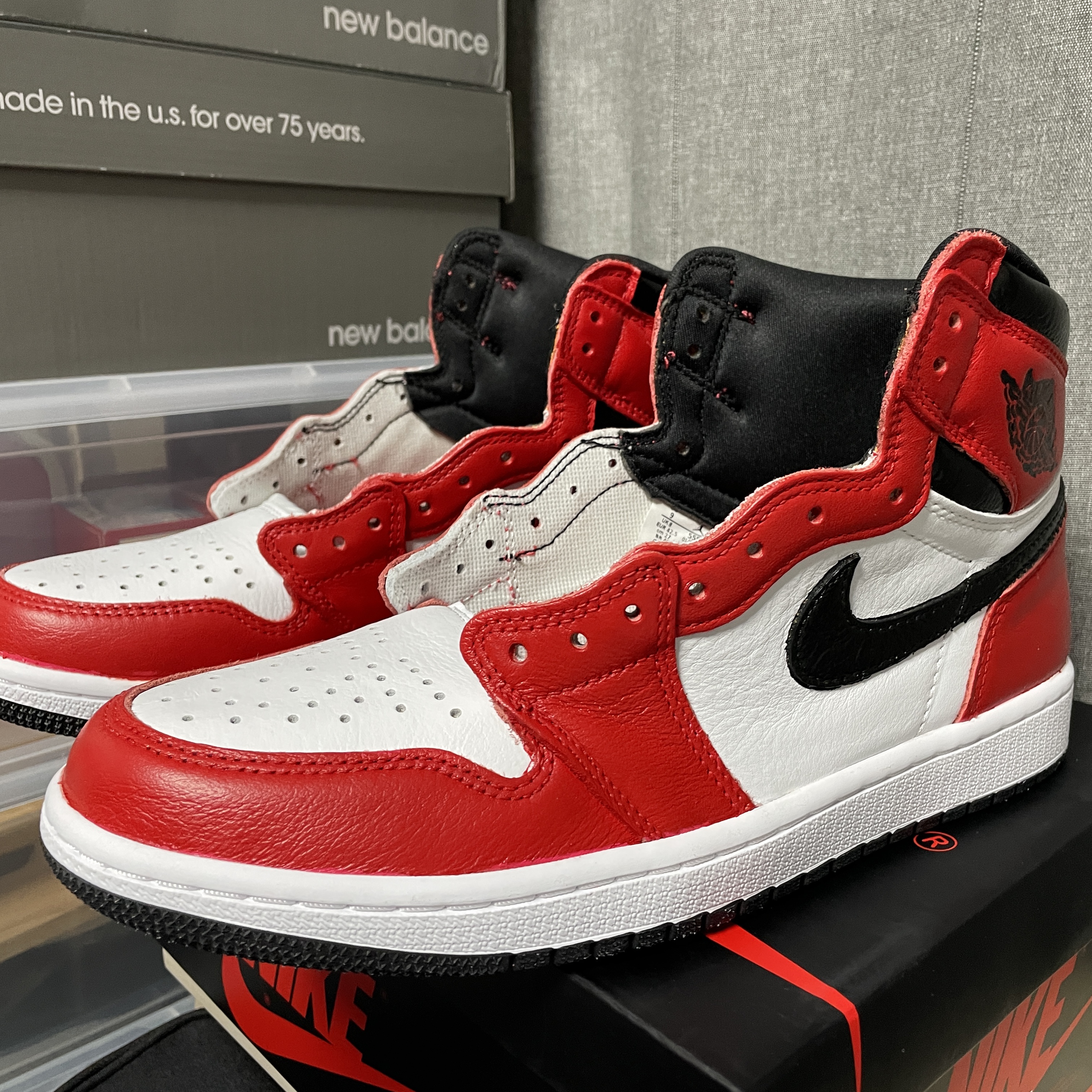 Jordan 1 Retro High OG Light Fusion Red 착용 스타일