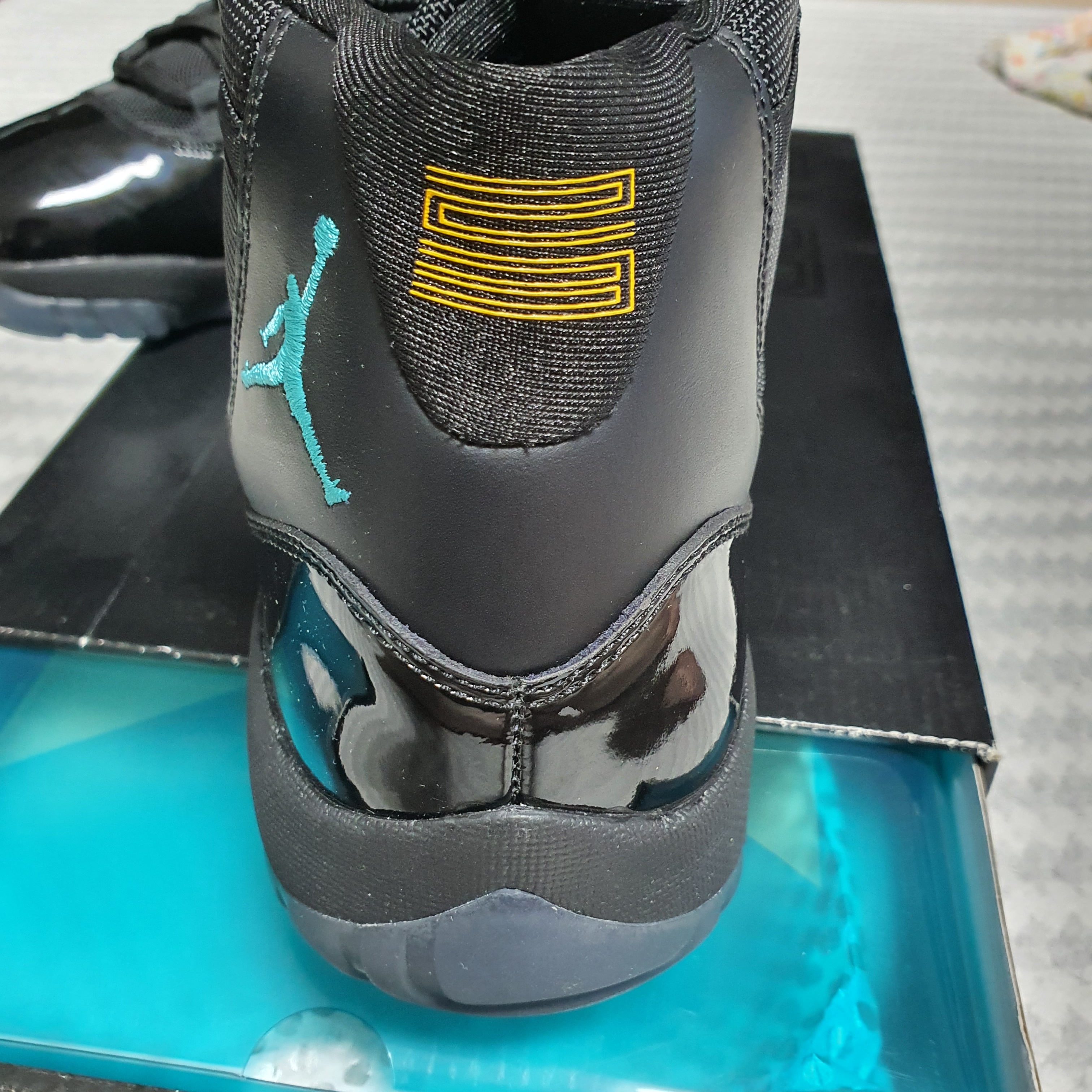 Jordan 11 Retro Gamma Blue 착용 스타일 - 4