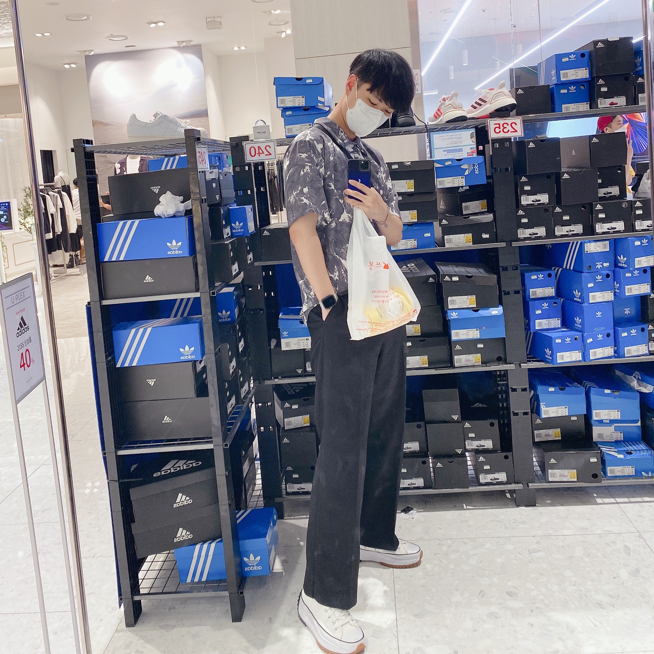 Converse Run Star Hike Hi White Black Gum 착용 스타일