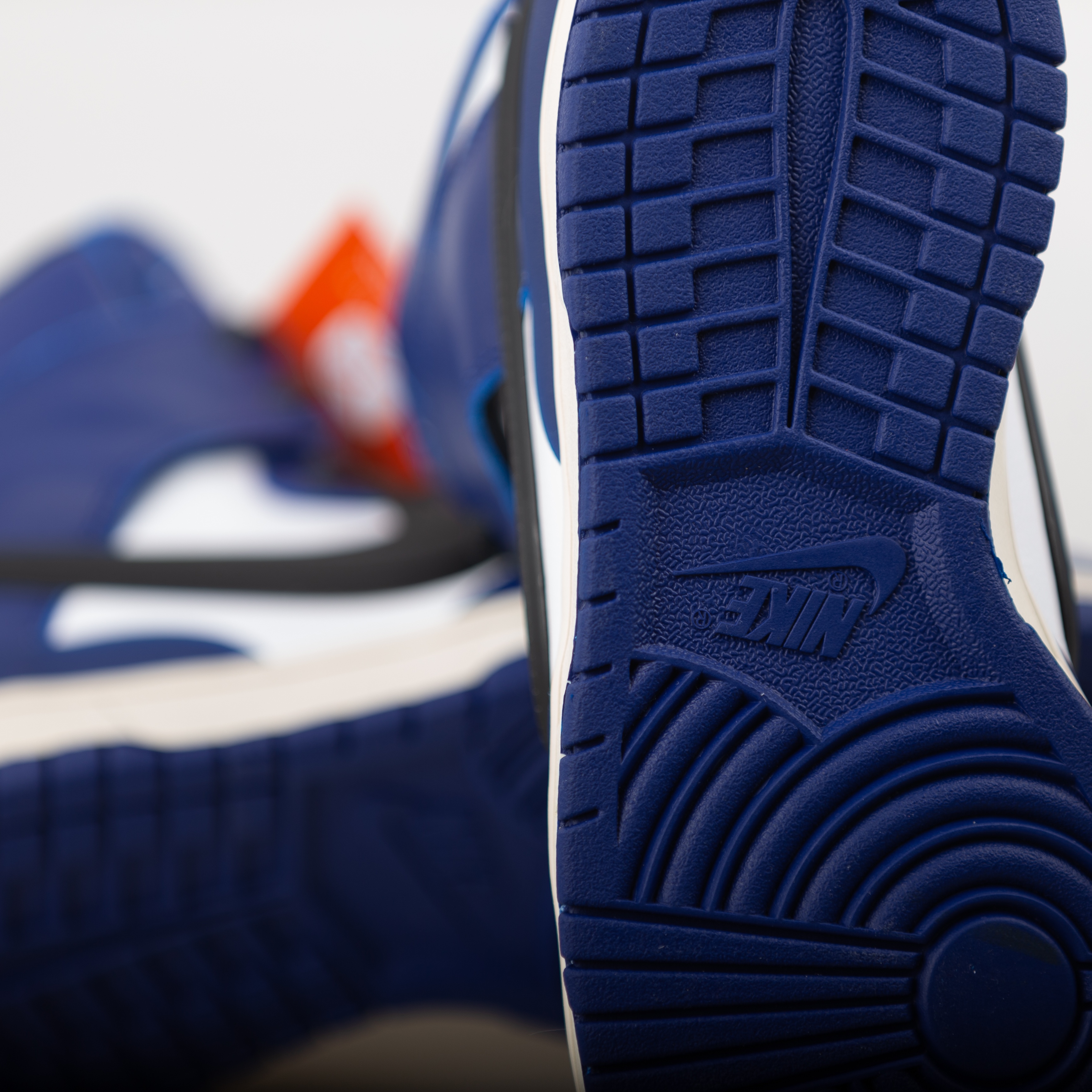 Nike x Ambush Dunk High Deep Royal Blue 착용 스타일 - 5