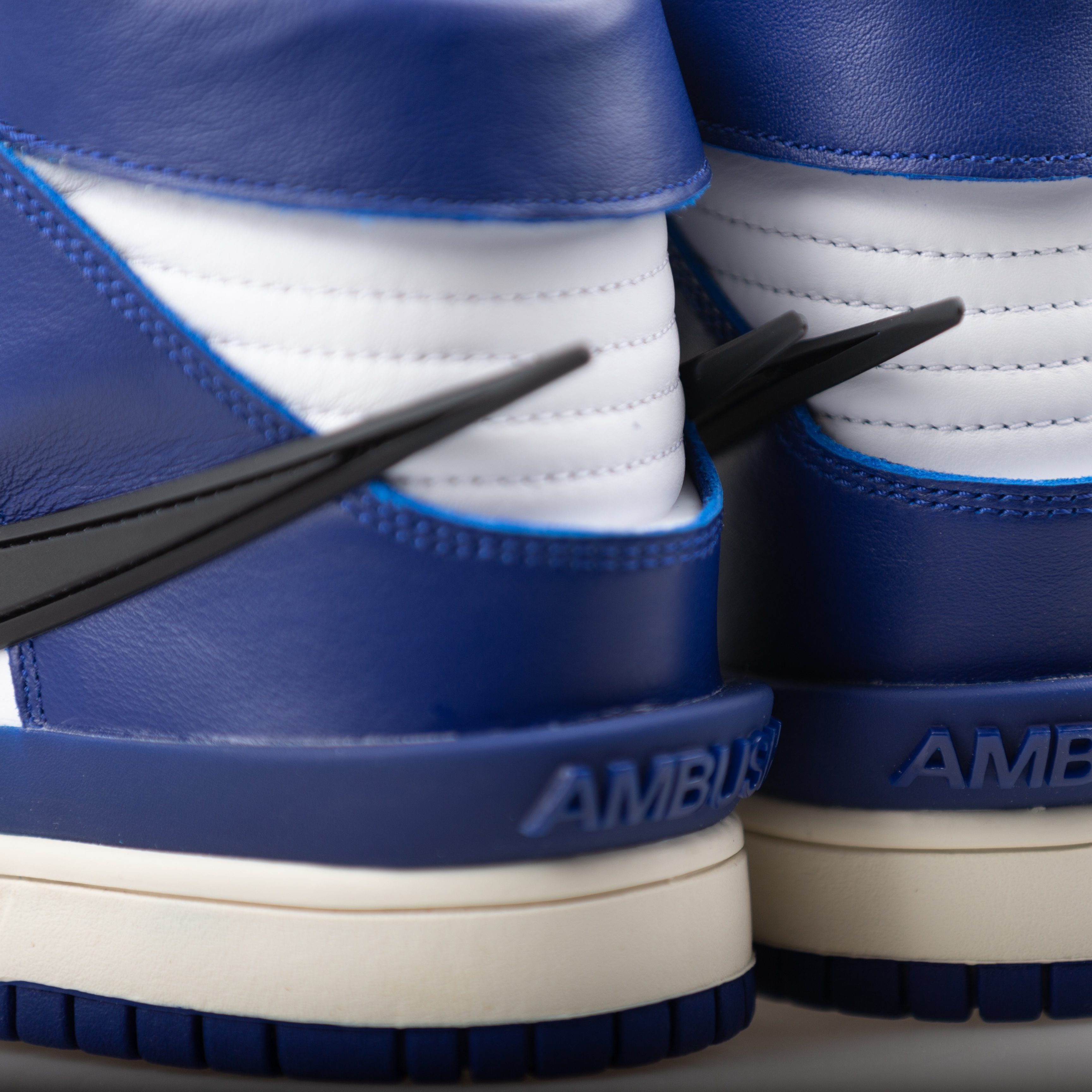 Nike x Ambush Dunk High Deep Royal Blue 착용 스타일 - 4