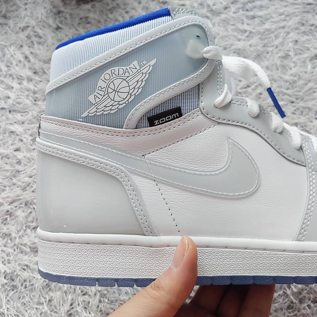Jordan 1 Retro High Zoom White Racer Blue 착용 스타일