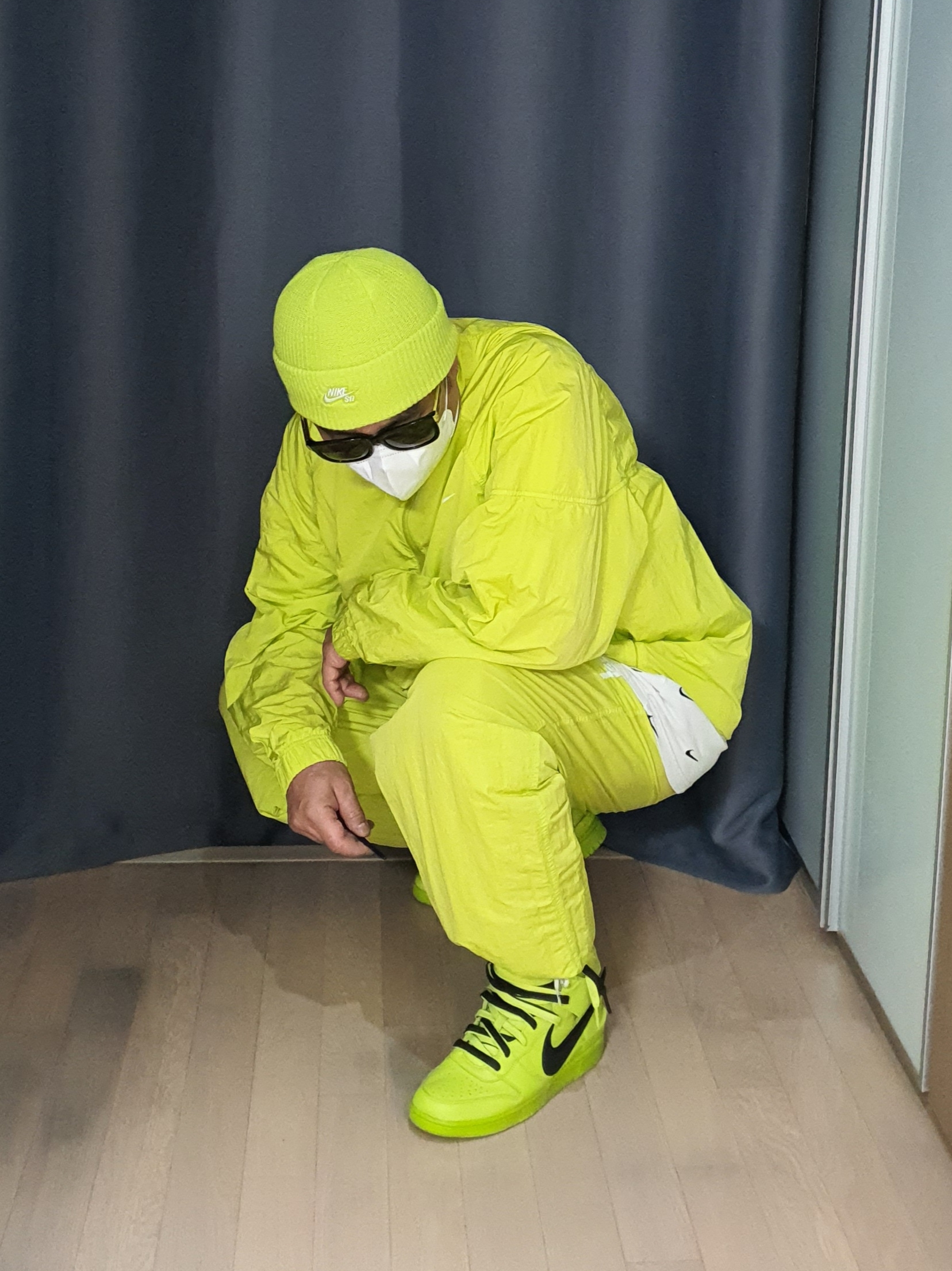 Nike x Ambush Dunk High Flash Lime, Nike x Stussy Beach Pants Bright Cactus 착용 스타일 - 1