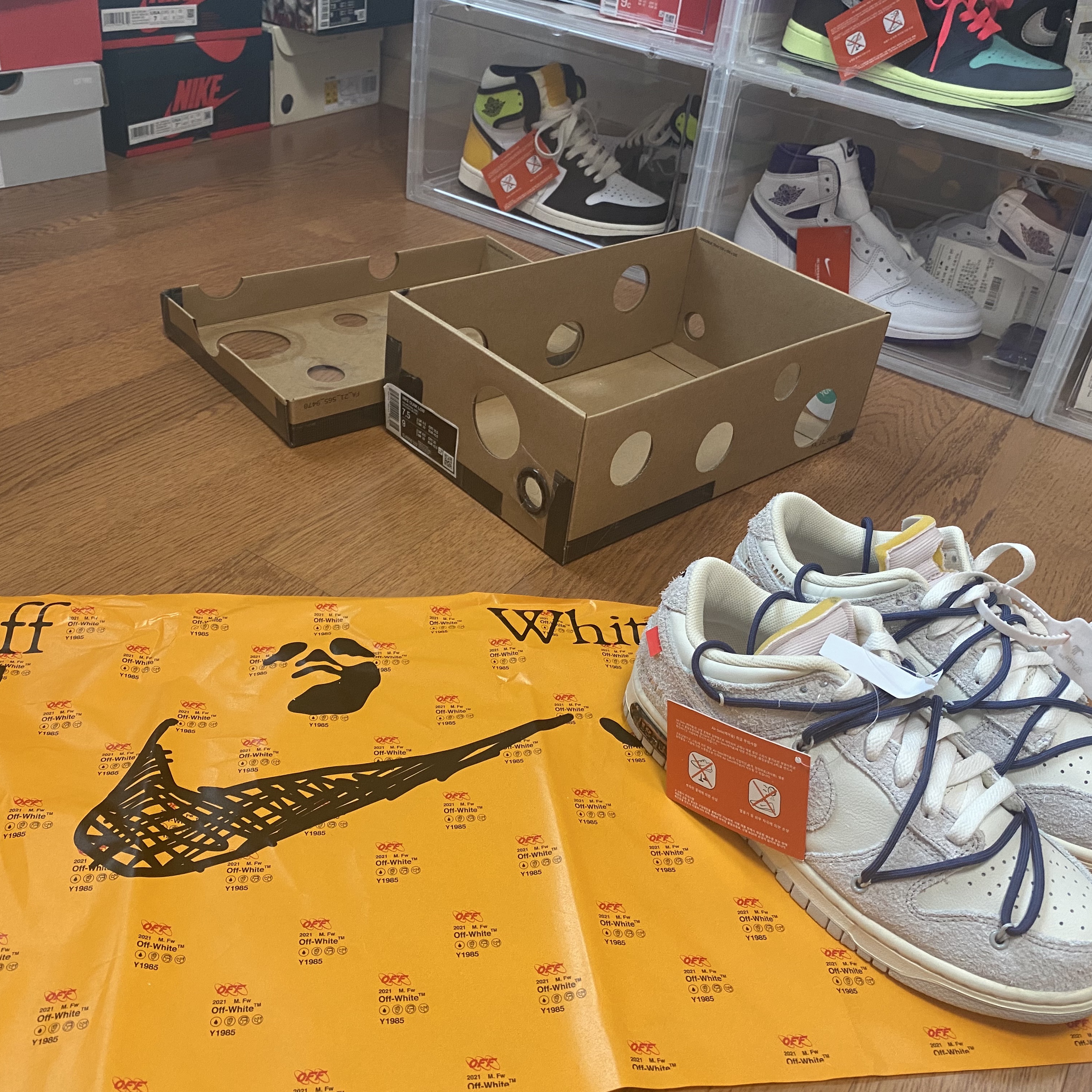 Nike x Off-White Dunk Low The 50 - Lot 18 착용 스타일