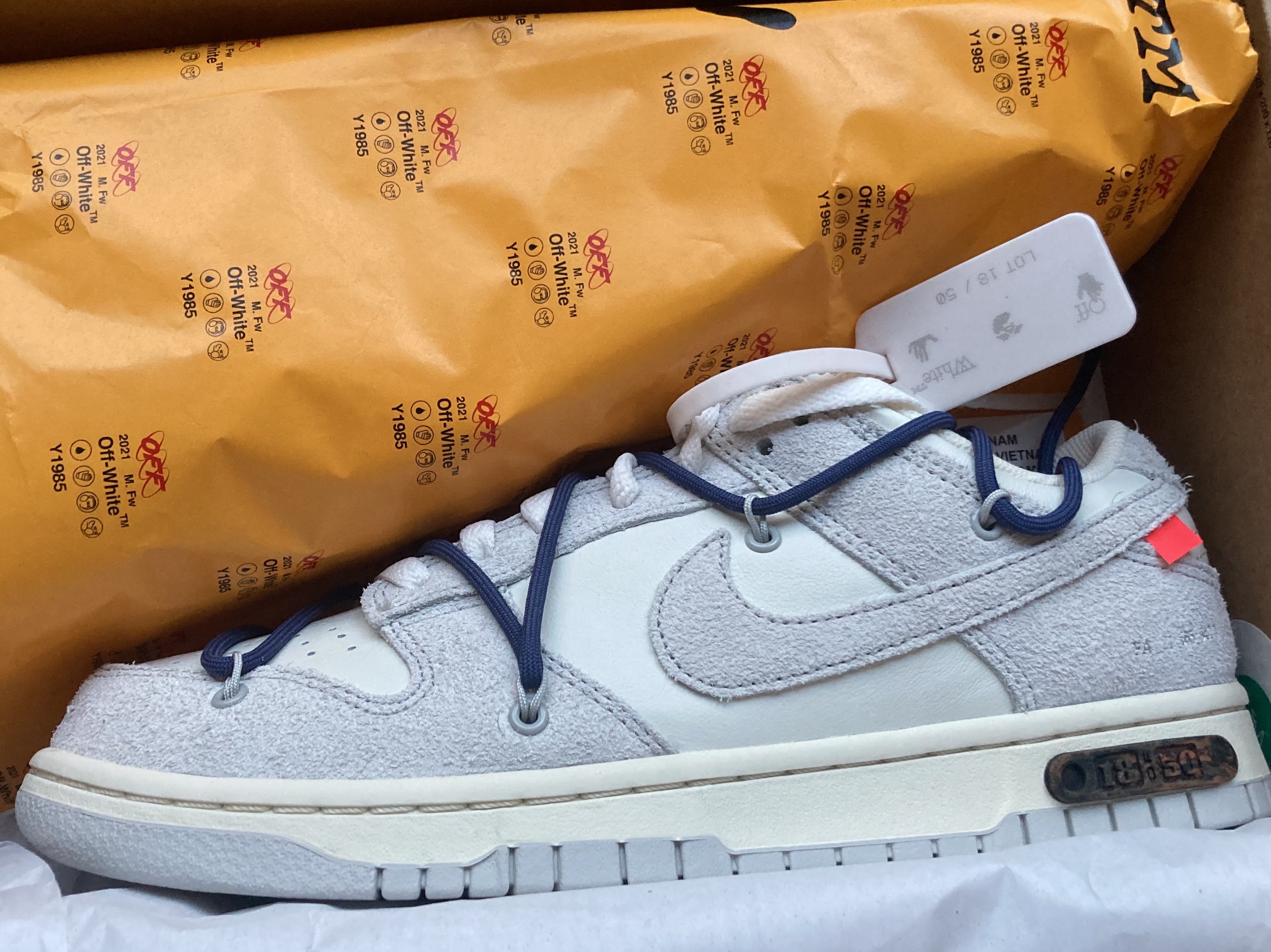 Nike x Off-White Dunk Low The 50 - Lot 18 착용 스타일